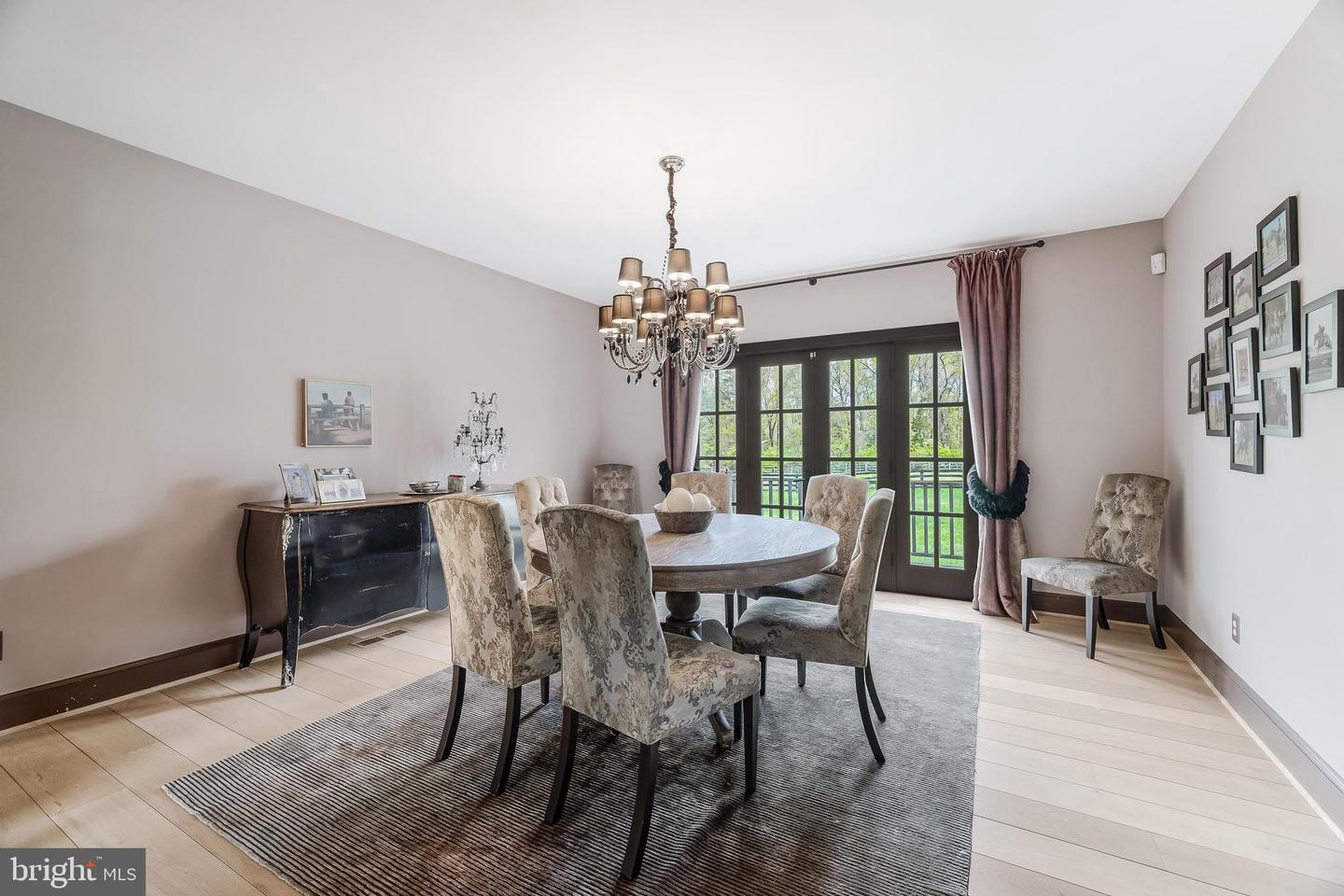 11748 THOMAS AVE, GREAT FALLS, Virginia 22066, 5 Bedrooms Bedrooms, ,4 BathroomsBathrooms,Residential,For sale,11748 THOMAS AVE,VAFX2257384 MLS # VAFX2257384