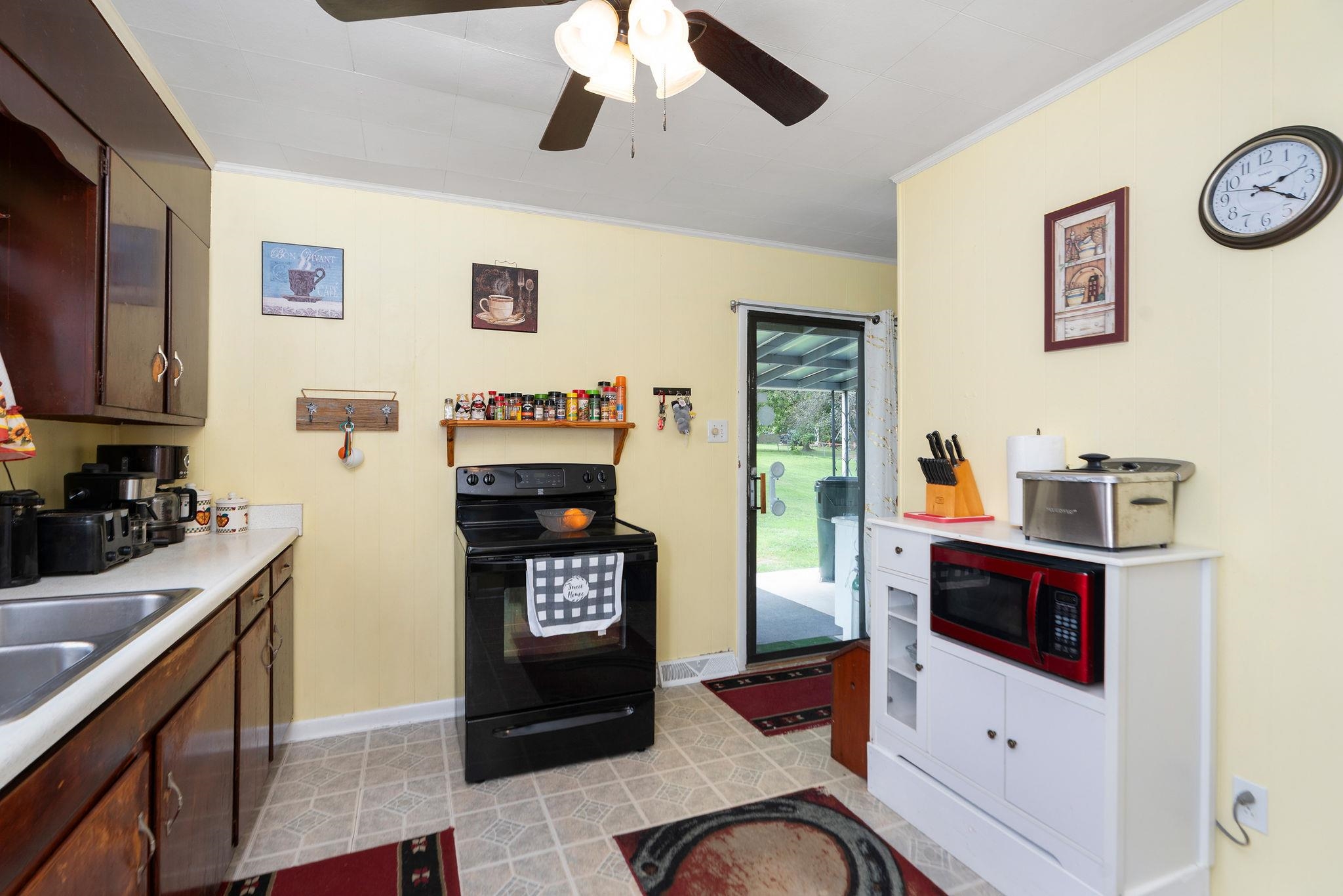 26 MAPLE DR, VERONA, Virginia 24482, 2 Bedrooms Bedrooms, ,1 BathroomBathrooms,Residential,26 MAPLE DR,668096 MLS # 668096