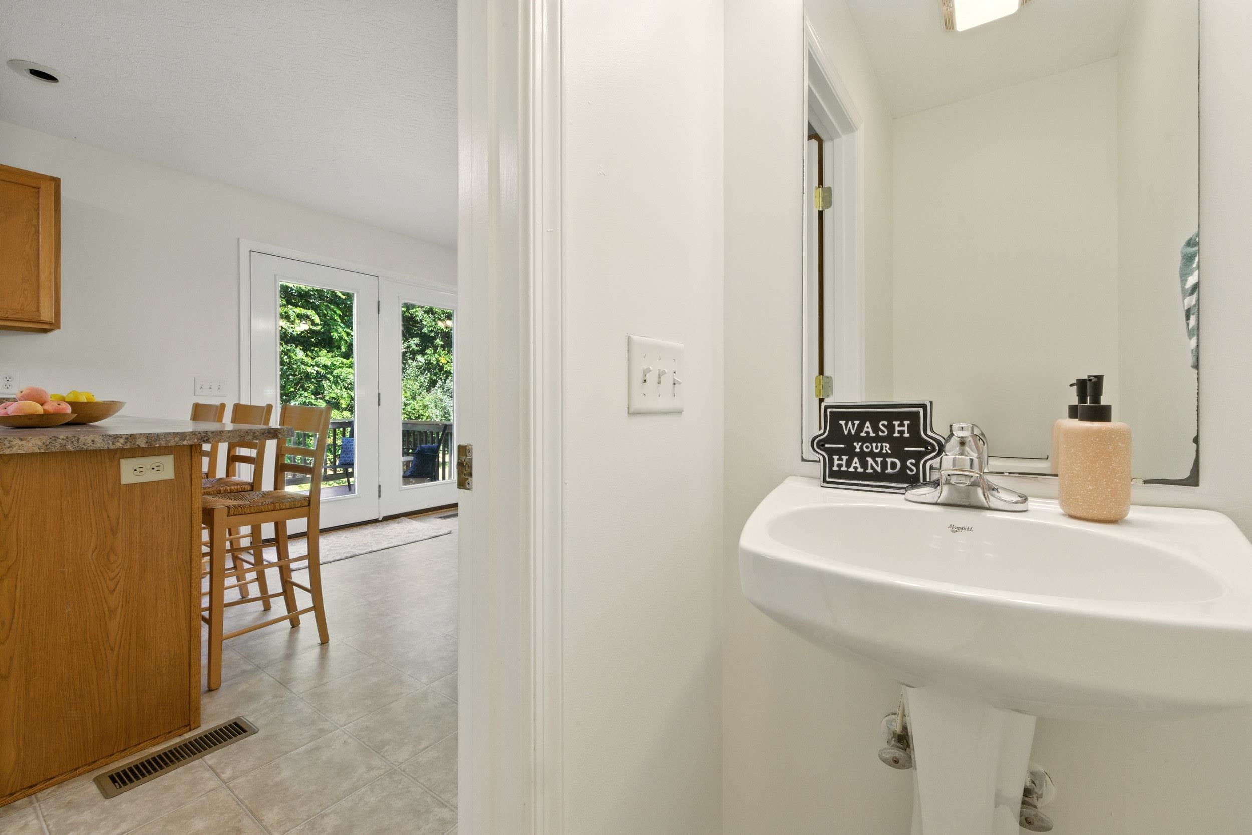 259 ROBIN ROOST CT, BROADWAY, Virginia 22815, 4 Bedrooms Bedrooms, ,2 BathroomsBathrooms,Residential,259 ROBIN ROOST CT,668102 MLS # 668102