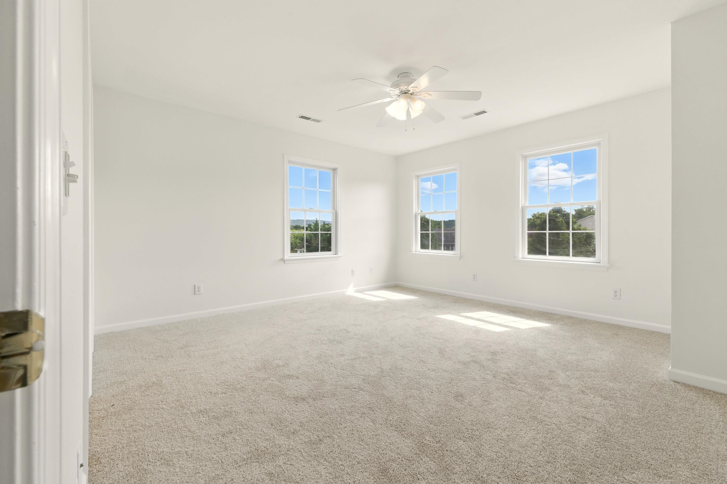 259 ROBIN ROOST CT, BROADWAY, Virginia 22815, 4 Bedrooms Bedrooms, ,2 BathroomsBathrooms,Residential,259 ROBIN ROOST CT,668102 MLS # 668102