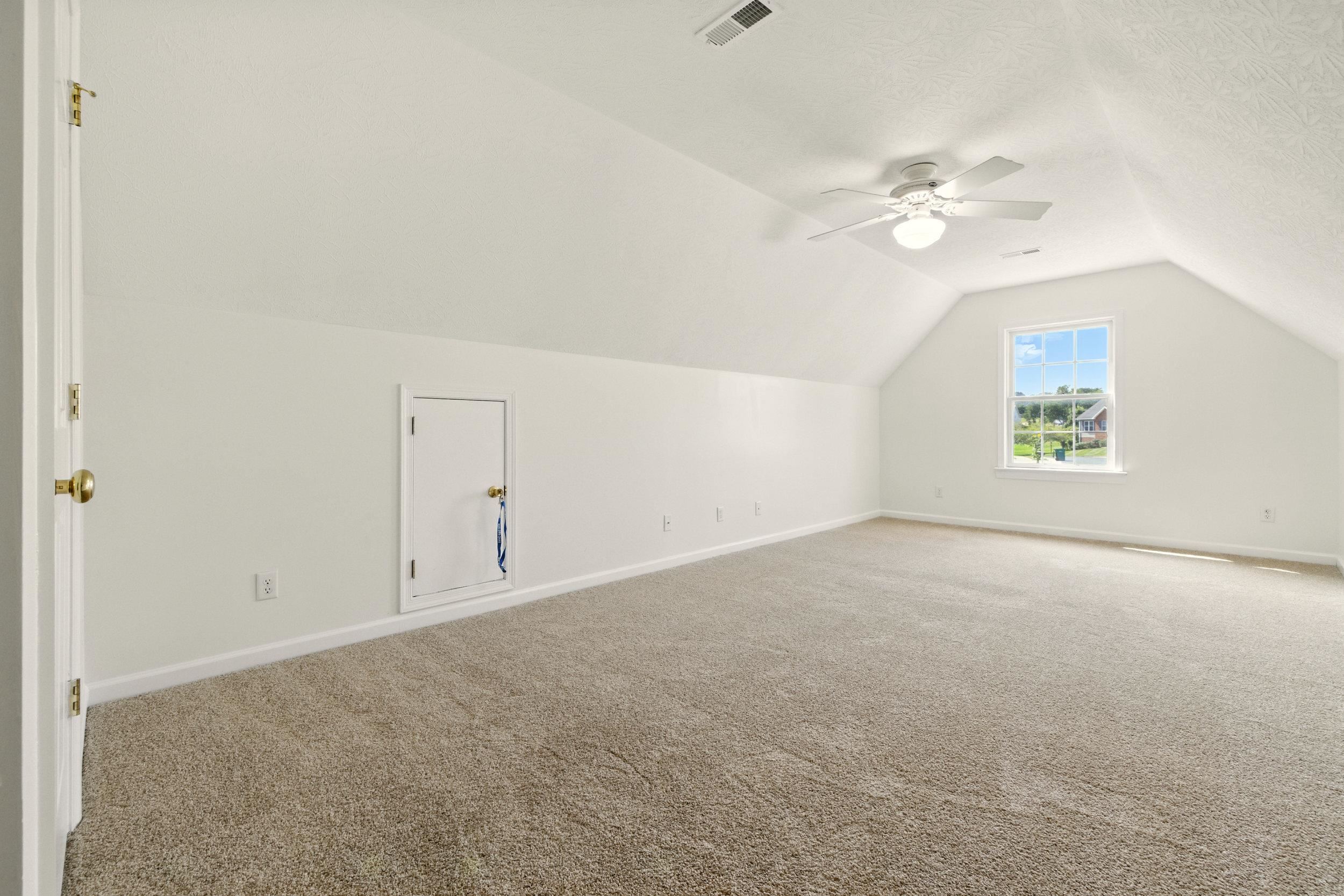 259 ROBIN ROOST CT, BROADWAY, Virginia 22815, 4 Bedrooms Bedrooms, ,2 BathroomsBathrooms,Residential,259 ROBIN ROOST CT,668102 MLS # 668102