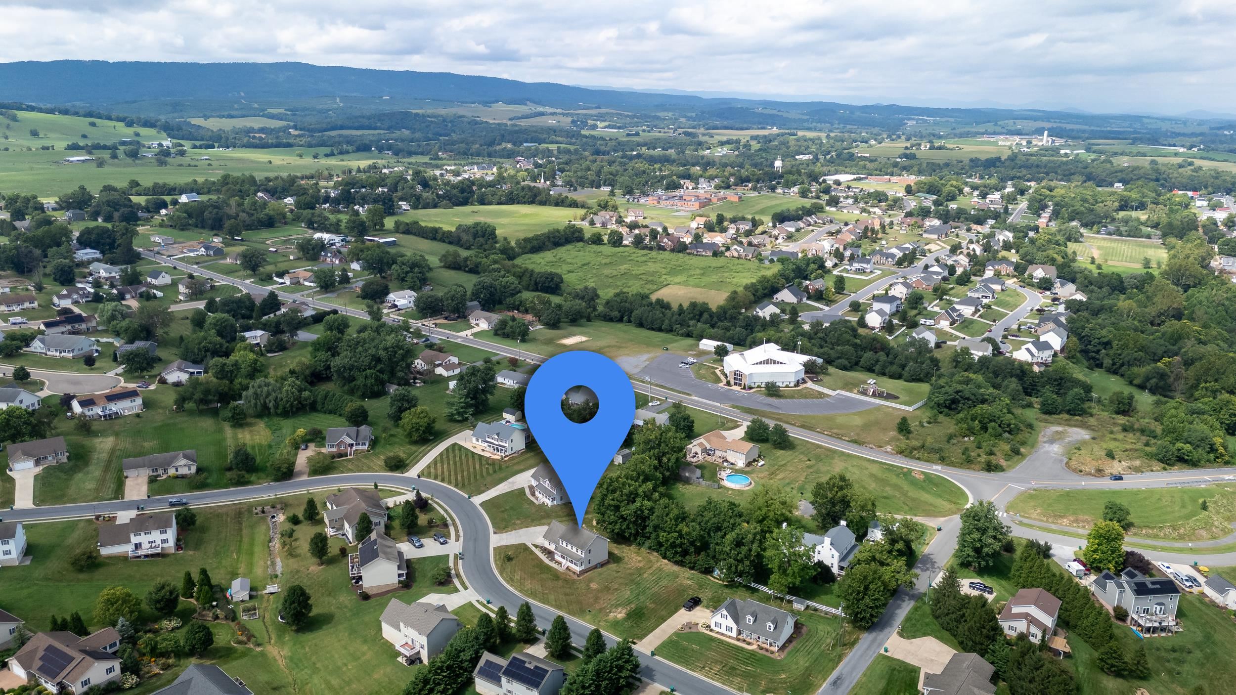 259 ROBIN ROOST CT, BROADWAY, Virginia 22815, 4 Bedrooms Bedrooms, ,2 BathroomsBathrooms,Residential,259 ROBIN ROOST CT,668102 MLS # 668102
