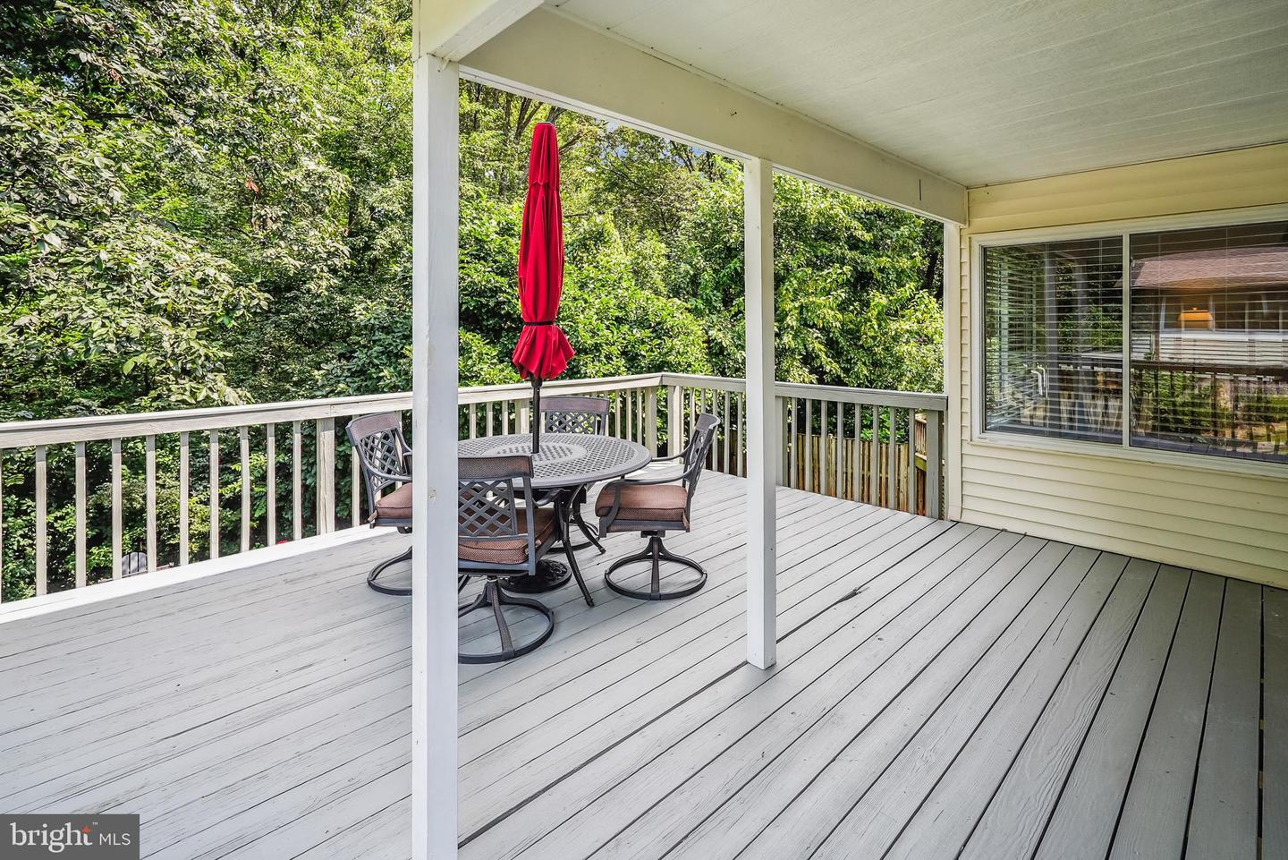 276 W MEADOWLAND LN W, STERLING, Virginia 20164, 4 Bedrooms Bedrooms, ,2 BathroomsBathrooms,Residential,For sale,276 W MEADOWLAND LN W,VALO2103666 MLS # VALO2103666