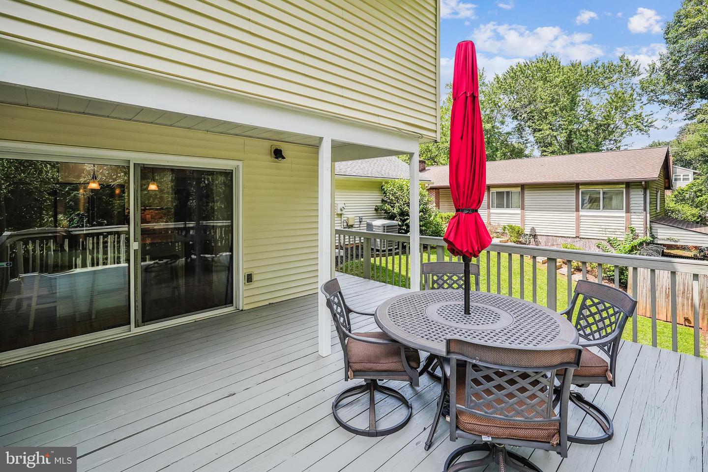 276 W MEADOWLAND LN W, STERLING, Virginia 20164, 4 Bedrooms Bedrooms, ,2 BathroomsBathrooms,Residential,For sale,276 W MEADOWLAND LN W,VALO2103666 MLS # VALO2103666