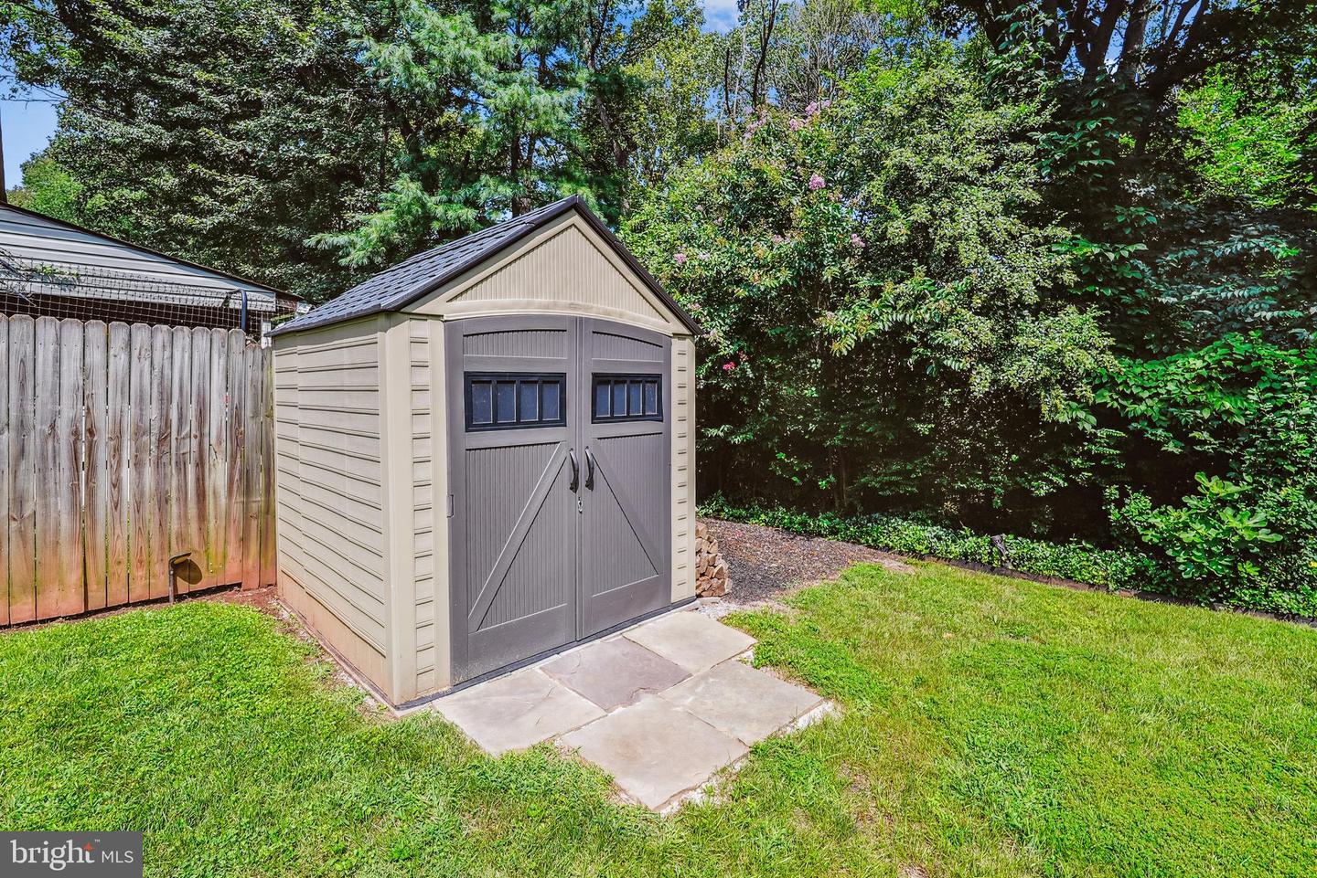 276 W MEADOWLAND LN W, STERLING, Virginia 20164, 4 Bedrooms Bedrooms, ,2 BathroomsBathrooms,Residential,For sale,276 W MEADOWLAND LN W,VALO2103666 MLS # VALO2103666