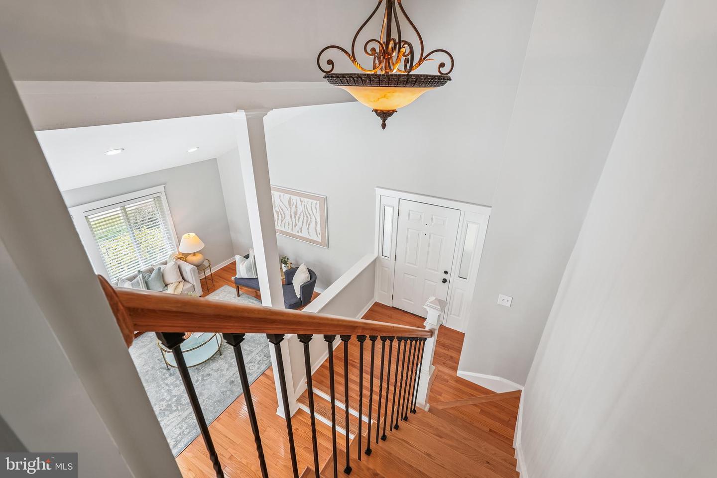 276 W MEADOWLAND LN W, STERLING, Virginia 20164, 4 Bedrooms Bedrooms, ,2 BathroomsBathrooms,Residential,For sale,276 W MEADOWLAND LN W,VALO2103666 MLS # VALO2103666