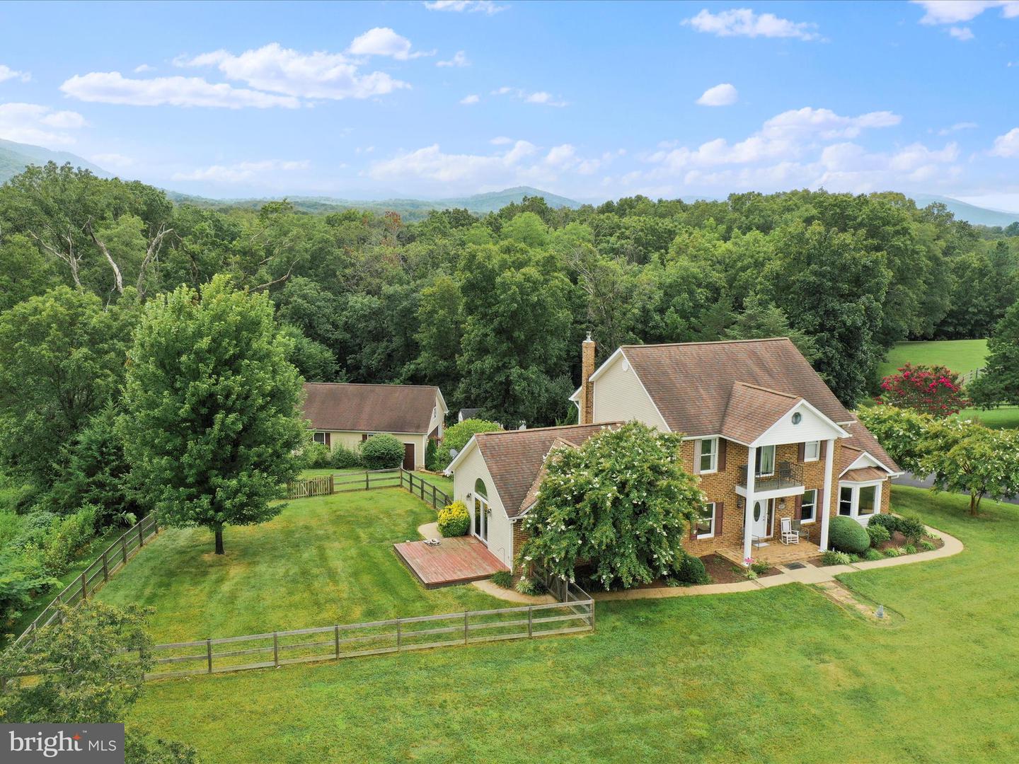237 TAYLOR RD, FRONT ROYAL, Virginia 22630, 4 Bedrooms Bedrooms, ,3 BathroomsBathrooms,Residential,For sale,237 TAYLOR RD,VAWR2011880 MLS # VAWR2011880