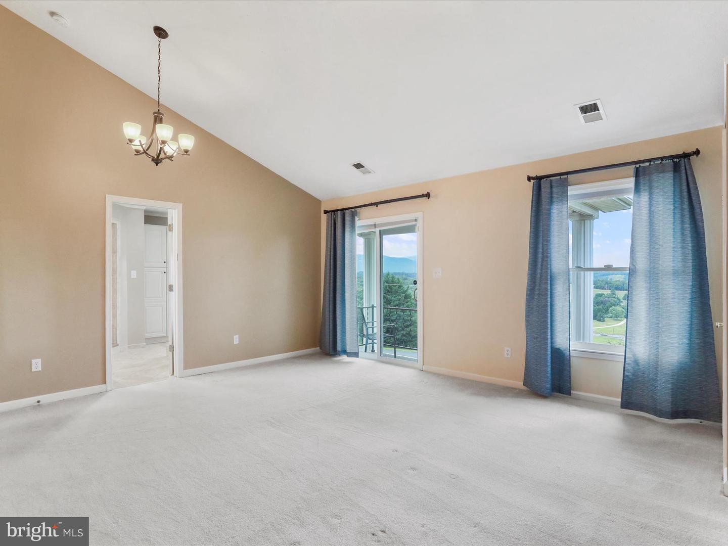 237 TAYLOR RD, FRONT ROYAL, Virginia 22630, 4 Bedrooms Bedrooms, ,3 BathroomsBathrooms,Residential,For sale,237 TAYLOR RD,VAWR2011880 MLS # VAWR2011880