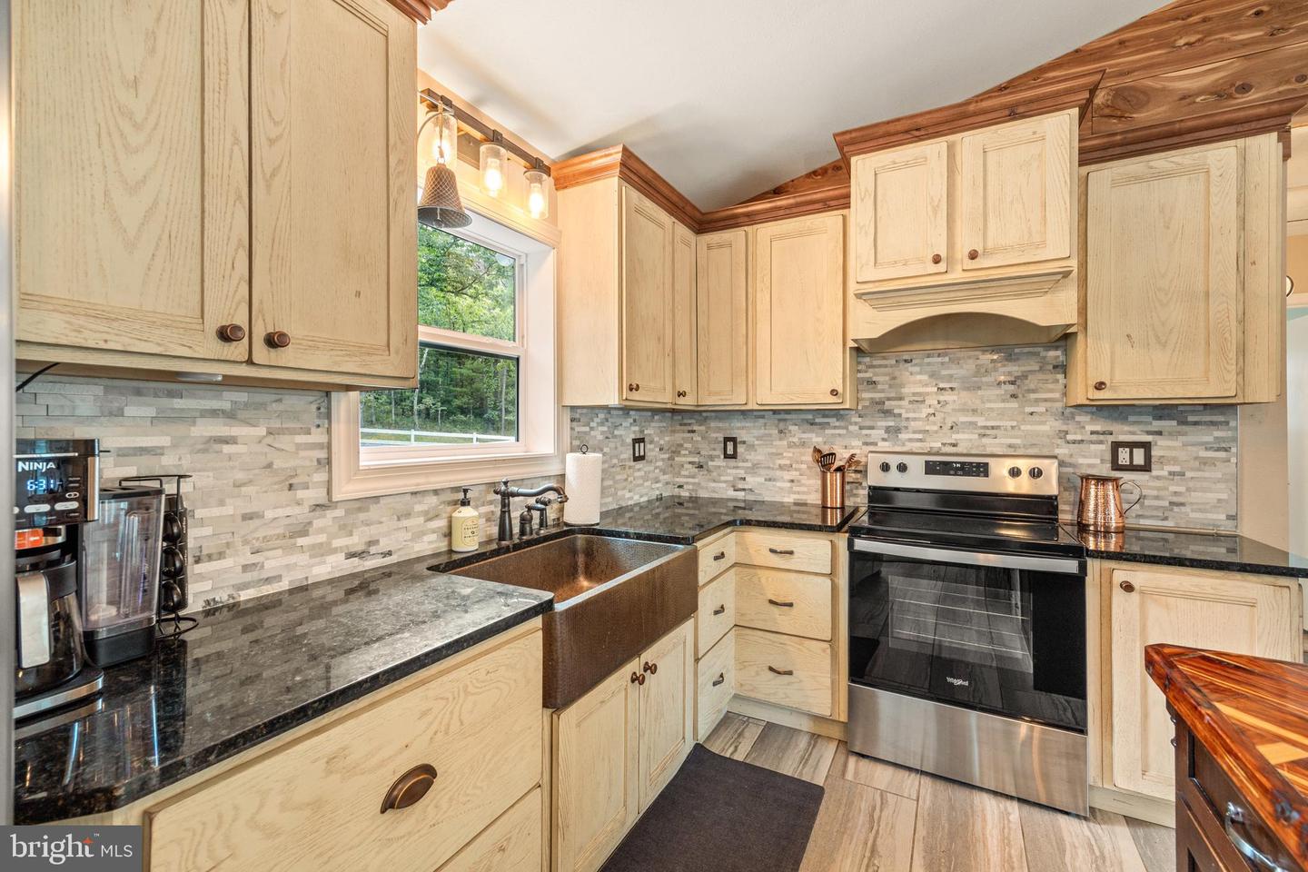 1135 HEPNER RD, MOUNT JACKSON, Virginia 22842, 5 Bedrooms Bedrooms, ,2 BathroomsBathrooms,Residential,For sale,1135 HEPNER RD,VASH2012162 MLS # VASH2012162