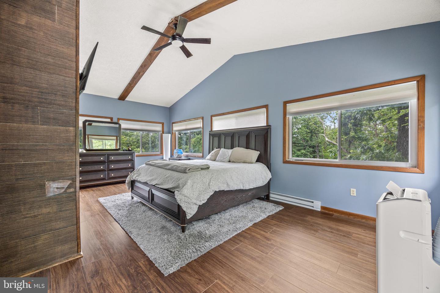 1135 HEPNER RD, MOUNT JACKSON, Virginia 22842, 5 Bedrooms Bedrooms, ,2 BathroomsBathrooms,Residential,For sale,1135 HEPNER RD,VASH2012162 MLS # VASH2012162