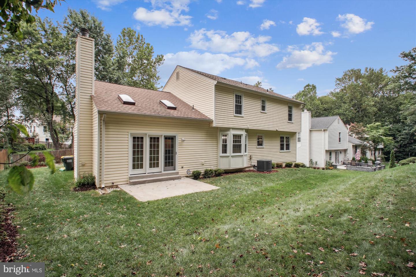 8809 SHADOWLAKE WAY, SPRINGFIELD, Virginia 22153, 4 Bedrooms Bedrooms, ,3 BathroomsBathrooms,Residential,For sale,8809 SHADOWLAKE WAY,VAFX2259630 MLS # VAFX2259630