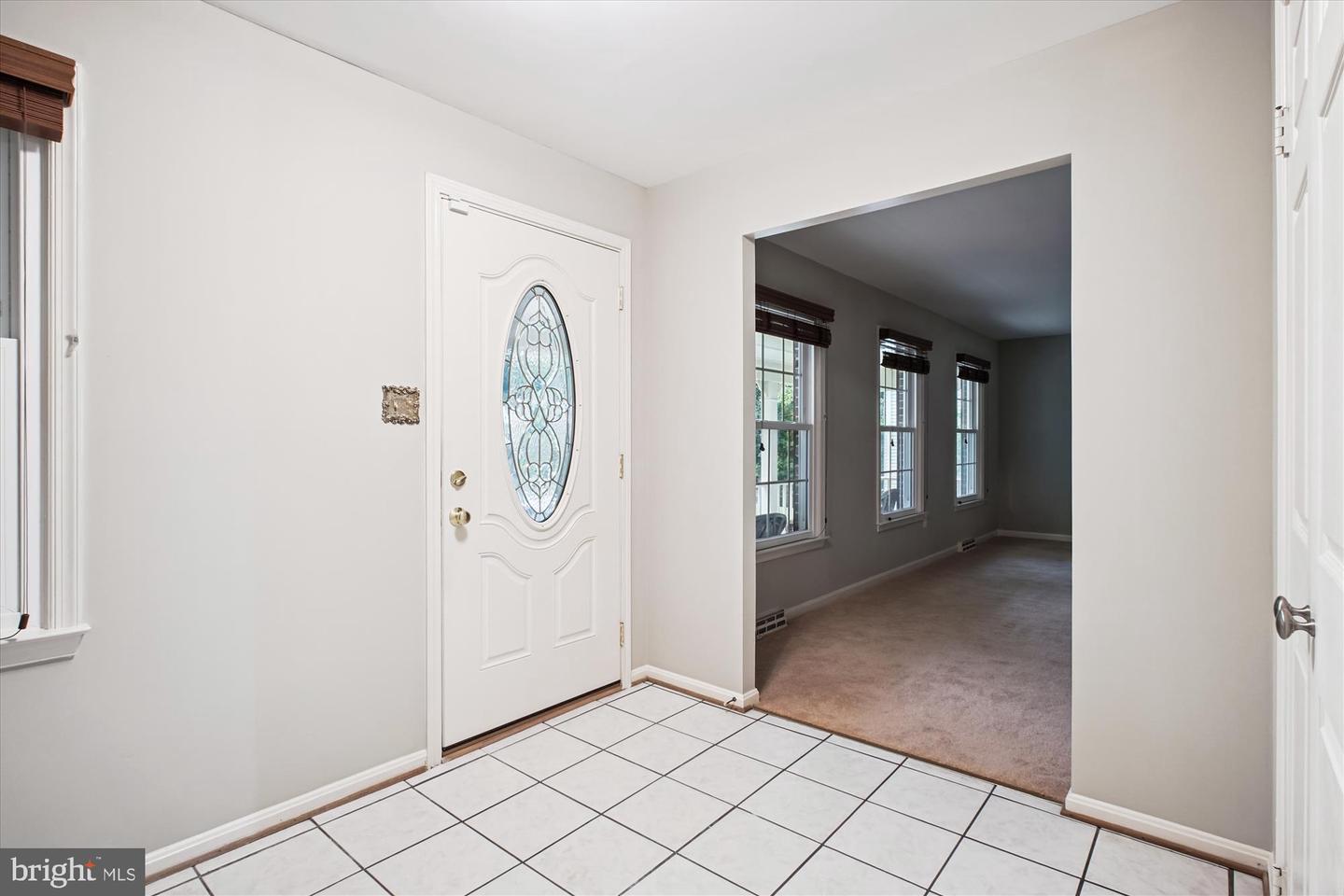 8809 SHADOWLAKE WAY, SPRINGFIELD, Virginia 22153, 4 Bedrooms Bedrooms, ,3 BathroomsBathrooms,Residential,For sale,8809 SHADOWLAKE WAY,VAFX2259630 MLS # VAFX2259630