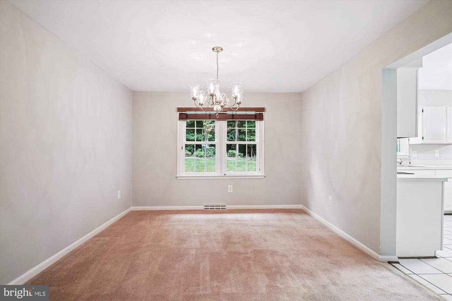 8809 SHADOWLAKE WAY, SPRINGFIELD, Virginia 22153, 4 Bedrooms Bedrooms, ,3 BathroomsBathrooms,Residential,For sale,8809 SHADOWLAKE WAY,VAFX2259630 MLS # VAFX2259630
