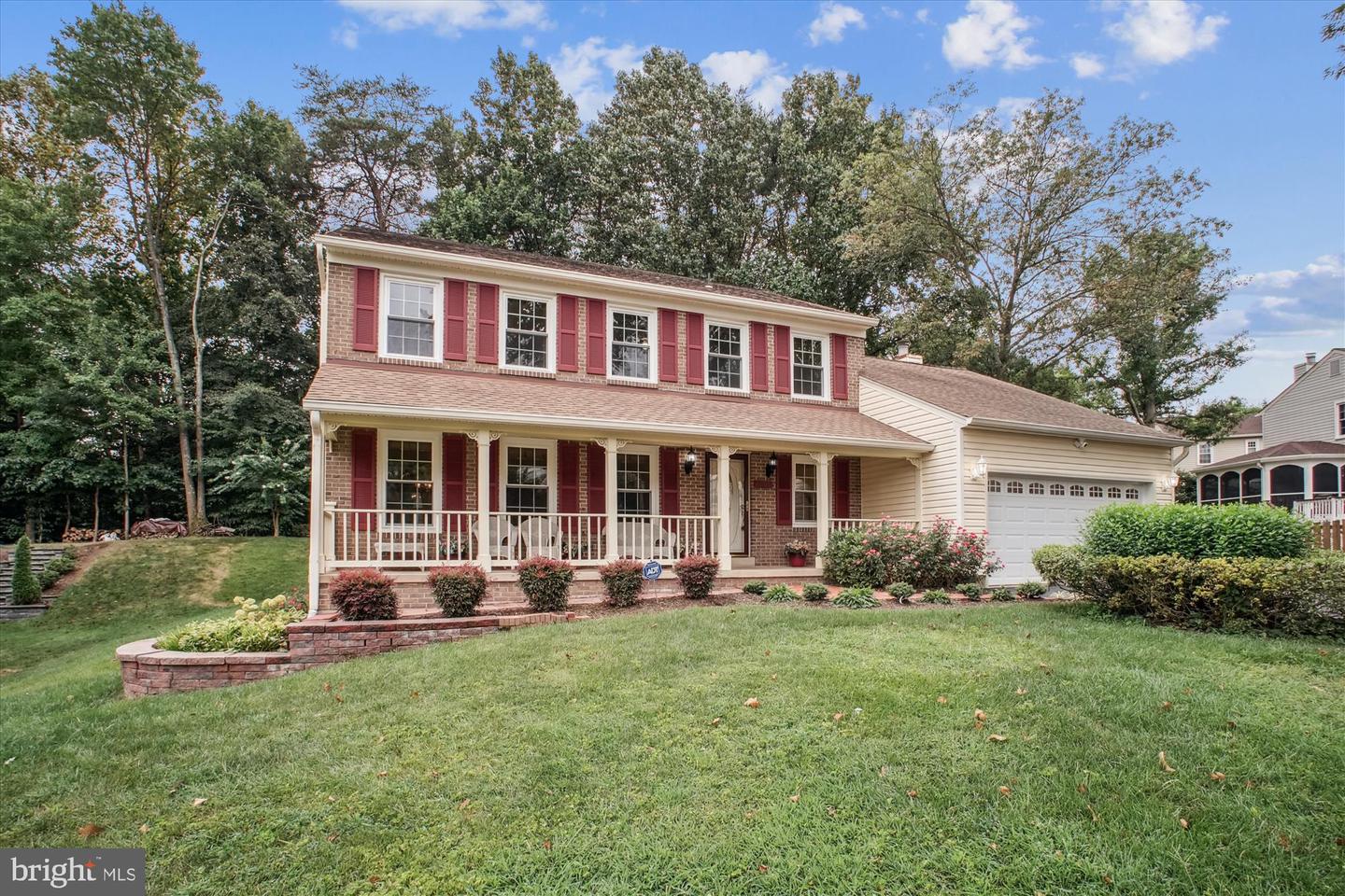 8809 SHADOWLAKE WAY, SPRINGFIELD, Virginia 22153, 4 Bedrooms Bedrooms, ,3 BathroomsBathrooms,Residential,For sale,8809 SHADOWLAKE WAY,VAFX2259630 MLS # VAFX2259630