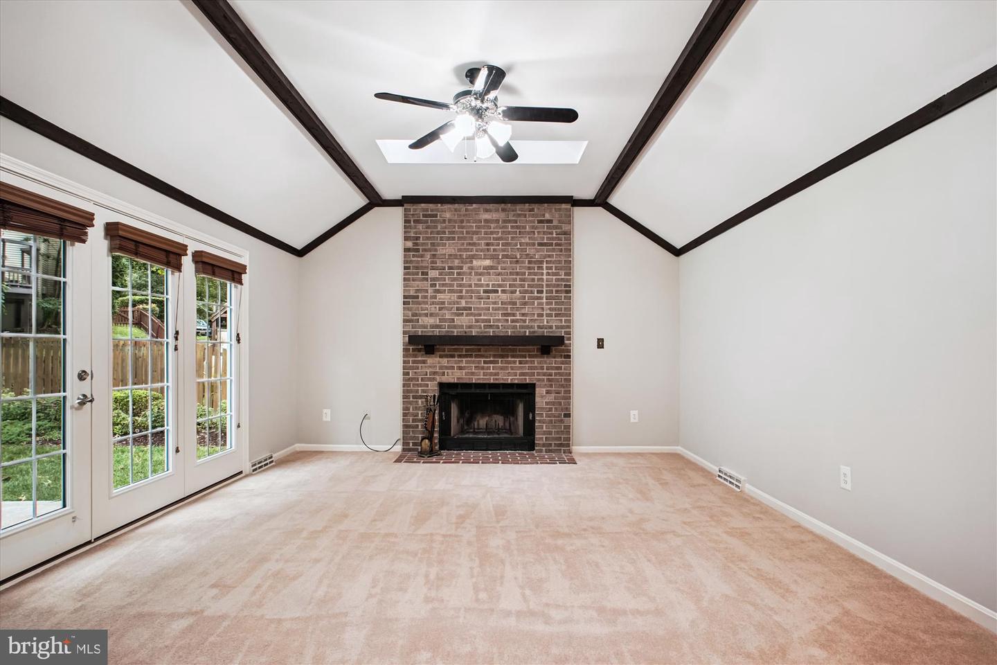 8809 SHADOWLAKE WAY, SPRINGFIELD, Virginia 22153, 4 Bedrooms Bedrooms, ,3 BathroomsBathrooms,Residential,For sale,8809 SHADOWLAKE WAY,VAFX2259630 MLS # VAFX2259630
