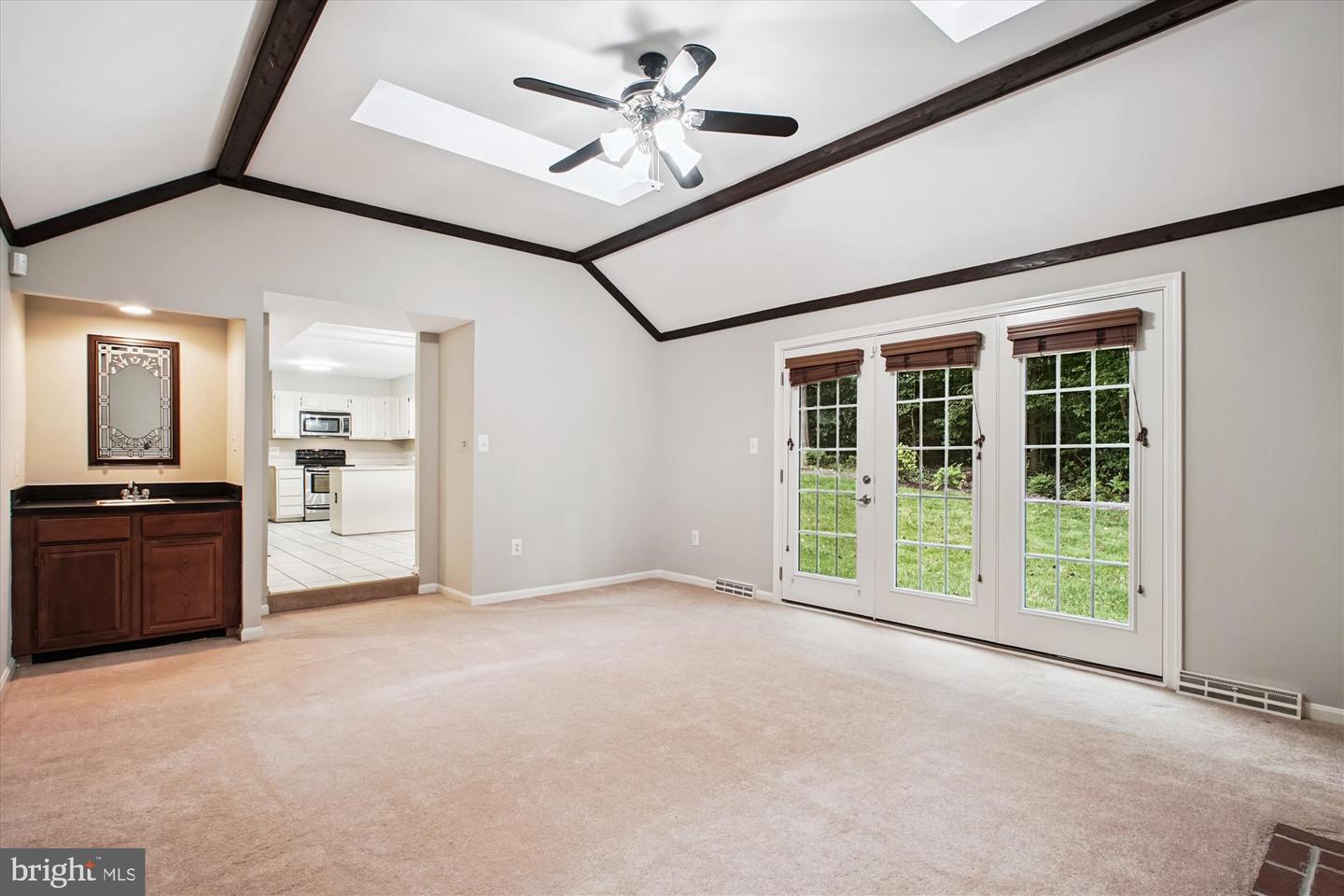 8809 SHADOWLAKE WAY, SPRINGFIELD, Virginia 22153, 4 Bedrooms Bedrooms, ,3 BathroomsBathrooms,Residential,For sale,8809 SHADOWLAKE WAY,VAFX2259630 MLS # VAFX2259630