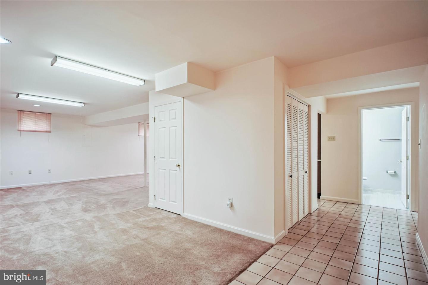 8809 SHADOWLAKE WAY, SPRINGFIELD, Virginia 22153, 4 Bedrooms Bedrooms, ,3 BathroomsBathrooms,Residential,For sale,8809 SHADOWLAKE WAY,VAFX2259630 MLS # VAFX2259630