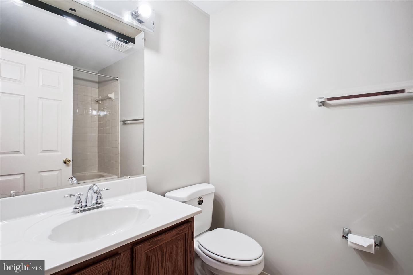 8809 SHADOWLAKE WAY, SPRINGFIELD, Virginia 22153, 4 Bedrooms Bedrooms, ,3 BathroomsBathrooms,Residential,For sale,8809 SHADOWLAKE WAY,VAFX2259630 MLS # VAFX2259630