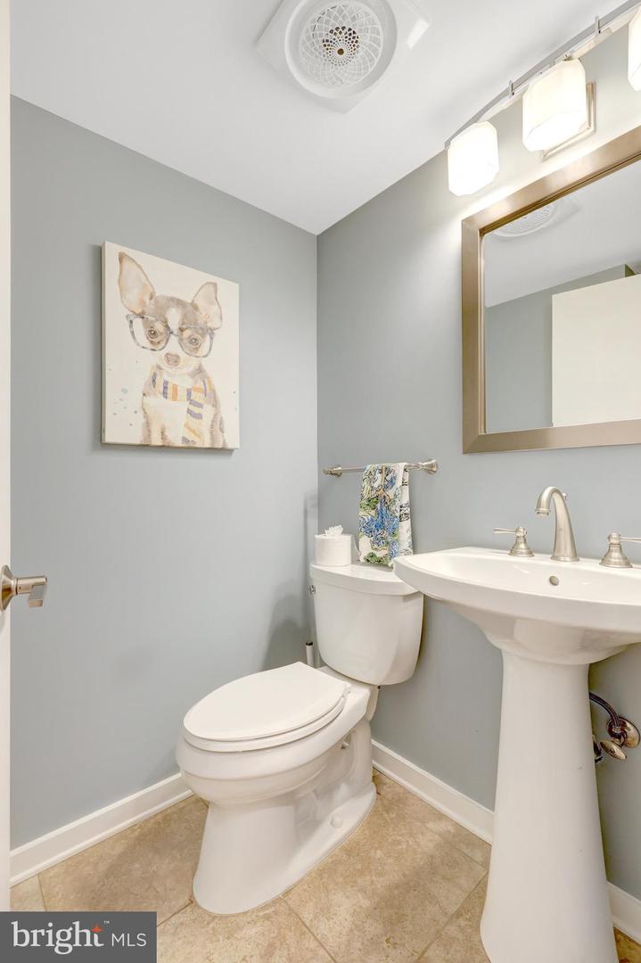 1605 GREENBRIAR CT, RESTON, Virginia 20190, 4 Bedrooms Bedrooms, ,3 BathroomsBathrooms,Residential,For sale,1605 GREENBRIAR CT,VAFX2259810 MLS # VAFX2259810
