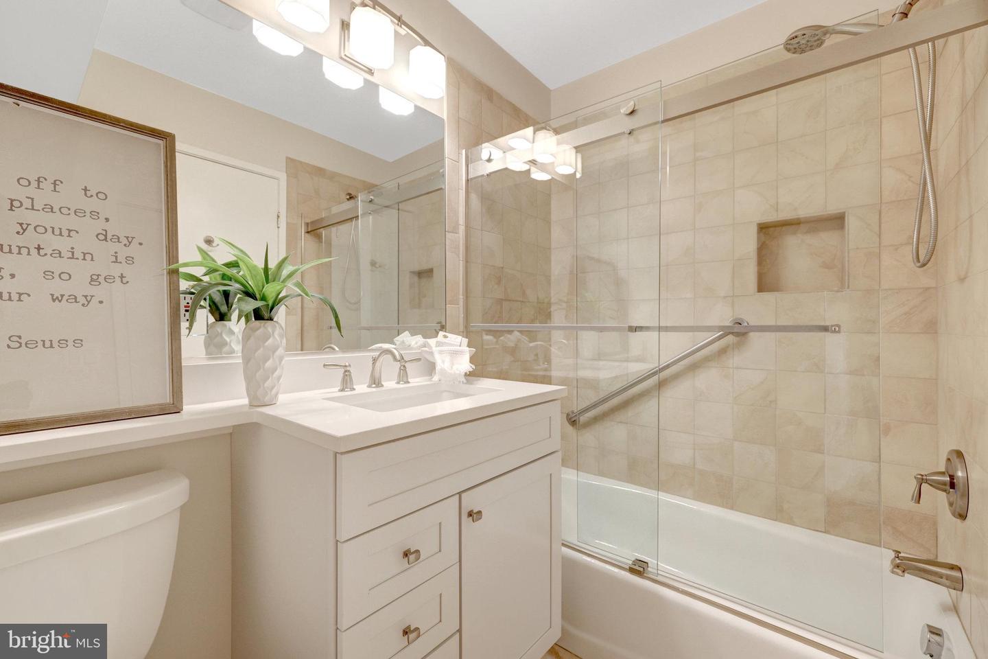 1605 GREENBRIAR CT, RESTON, Virginia 20190, 4 Bedrooms Bedrooms, ,3 BathroomsBathrooms,Residential,For sale,1605 GREENBRIAR CT,VAFX2259810 MLS # VAFX2259810