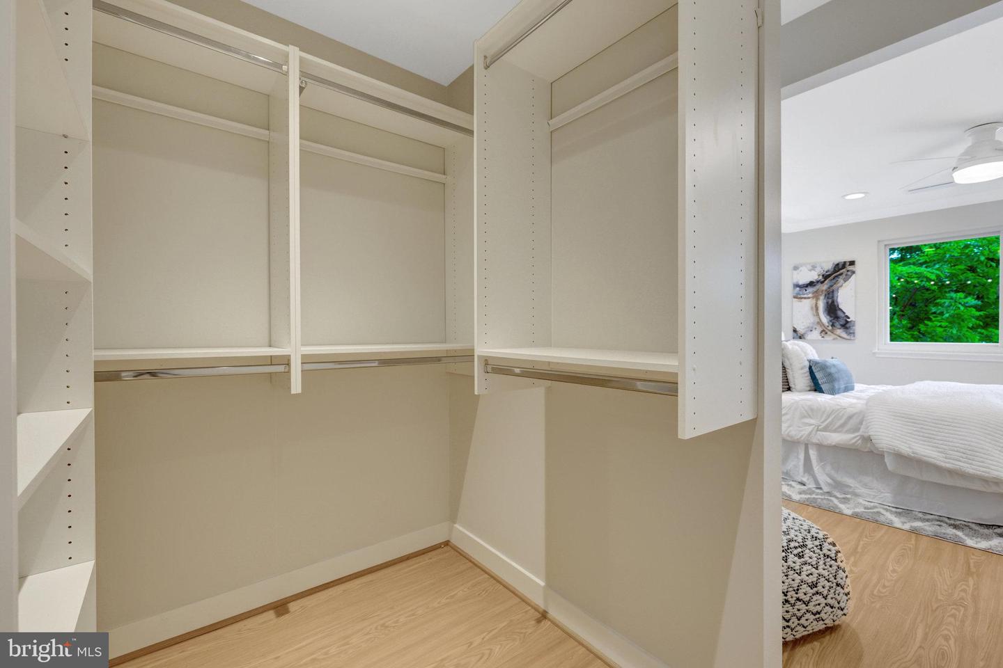 1605 GREENBRIAR CT, RESTON, Virginia 20190, 4 Bedrooms Bedrooms, ,3 BathroomsBathrooms,Residential,For sale,1605 GREENBRIAR CT,VAFX2259810 MLS # VAFX2259810