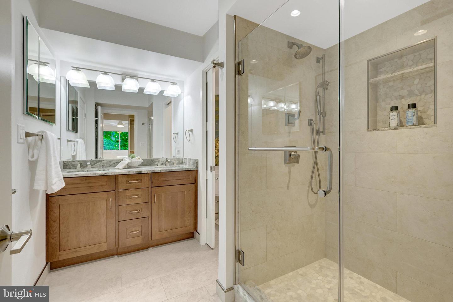 1605 GREENBRIAR CT, RESTON, Virginia 20190, 4 Bedrooms Bedrooms, ,3 BathroomsBathrooms,Residential,For sale,1605 GREENBRIAR CT,VAFX2259810 MLS # VAFX2259810