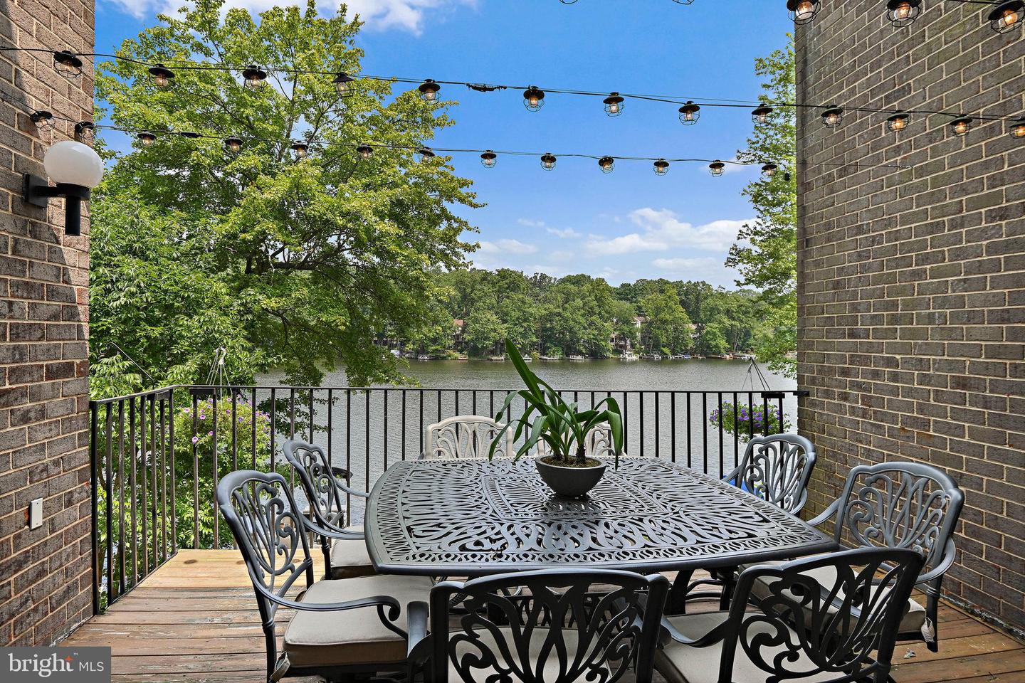1605 GREENBRIAR CT, RESTON, Virginia 20190, 4 Bedrooms Bedrooms, ,3 BathroomsBathrooms,Residential,For sale,1605 GREENBRIAR CT,VAFX2259810 MLS # VAFX2259810