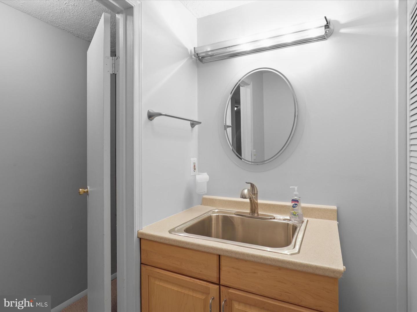 7200 STOVER DR, ALEXANDRIA, Virginia 22306, 3 Bedrooms Bedrooms, ,2 BathroomsBathrooms,Residential,For sale,7200 STOVER DR,VAFX2259936 MLS # VAFX2259936
