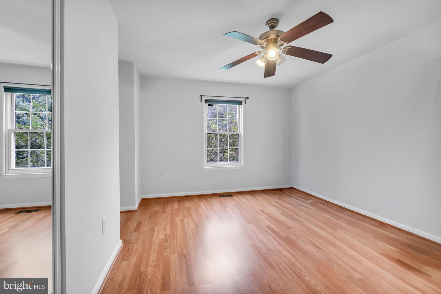 5809 WATERDALE CT, CENTREVILLE, Virginia 20121, 3 Bedrooms Bedrooms, ,2 BathroomsBathrooms,Residential,For sale,5809 WATERDALE CT,VAFX2260006 MLS # VAFX2260006