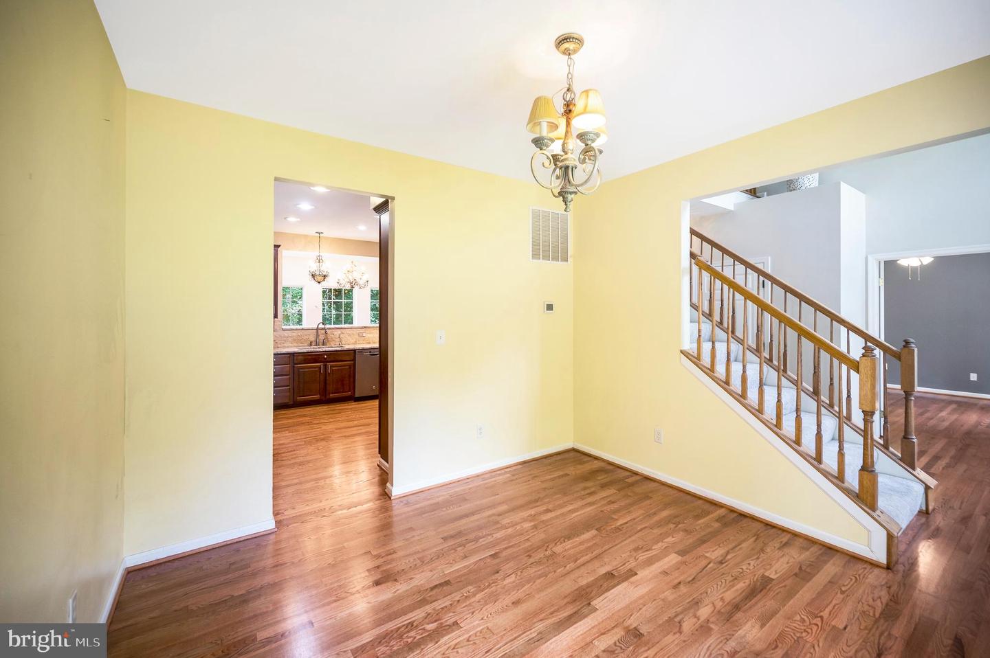 518 MONTICELLO CIR, LOCUST GROVE, Virginia 22508, 4 Bedrooms Bedrooms, ,3 BathroomsBathrooms,Residential,For sale,518 MONTICELLO CIR,VAOR2010416 MLS # VAOR2010416