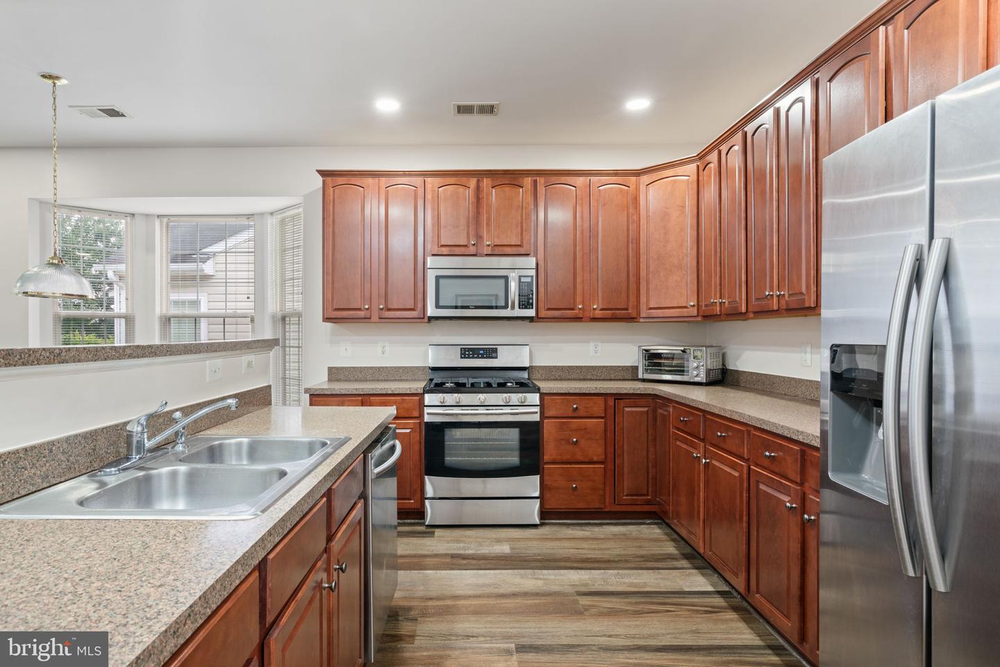 3776 BLOWING LEAF PL, DUMFRIES, Virginia 22025, 3 Bedrooms Bedrooms, 7 Rooms Rooms,2 BathroomsBathrooms,Residential,For sale,3776 BLOWING LEAF PL,VAPW2101092 MLS # VAPW2101092