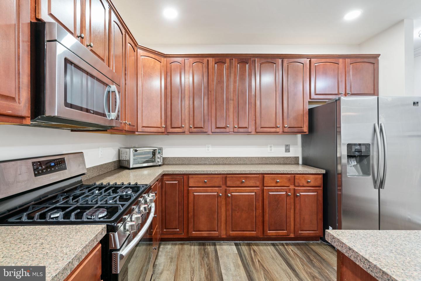 3776 BLOWING LEAF PL, DUMFRIES, Virginia 22025, 3 Bedrooms Bedrooms, 7 Rooms Rooms,2 BathroomsBathrooms,Residential,For sale,3776 BLOWING LEAF PL,VAPW2101092 MLS # VAPW2101092