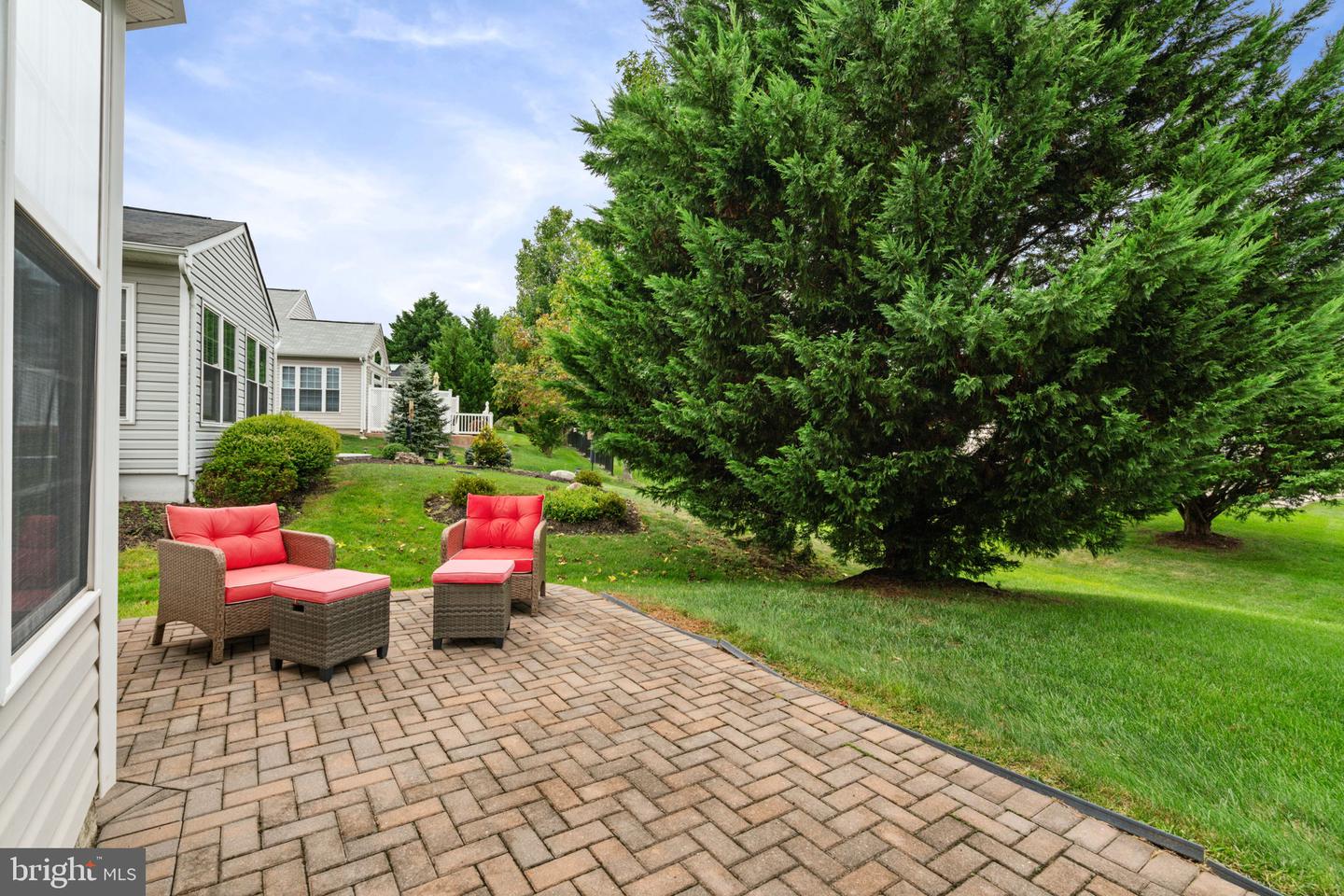 3776 BLOWING LEAF PL, DUMFRIES, Virginia 22025, 3 Bedrooms Bedrooms, 7 Rooms Rooms,2 BathroomsBathrooms,Residential,For sale,3776 BLOWING LEAF PL,VAPW2101092 MLS # VAPW2101092