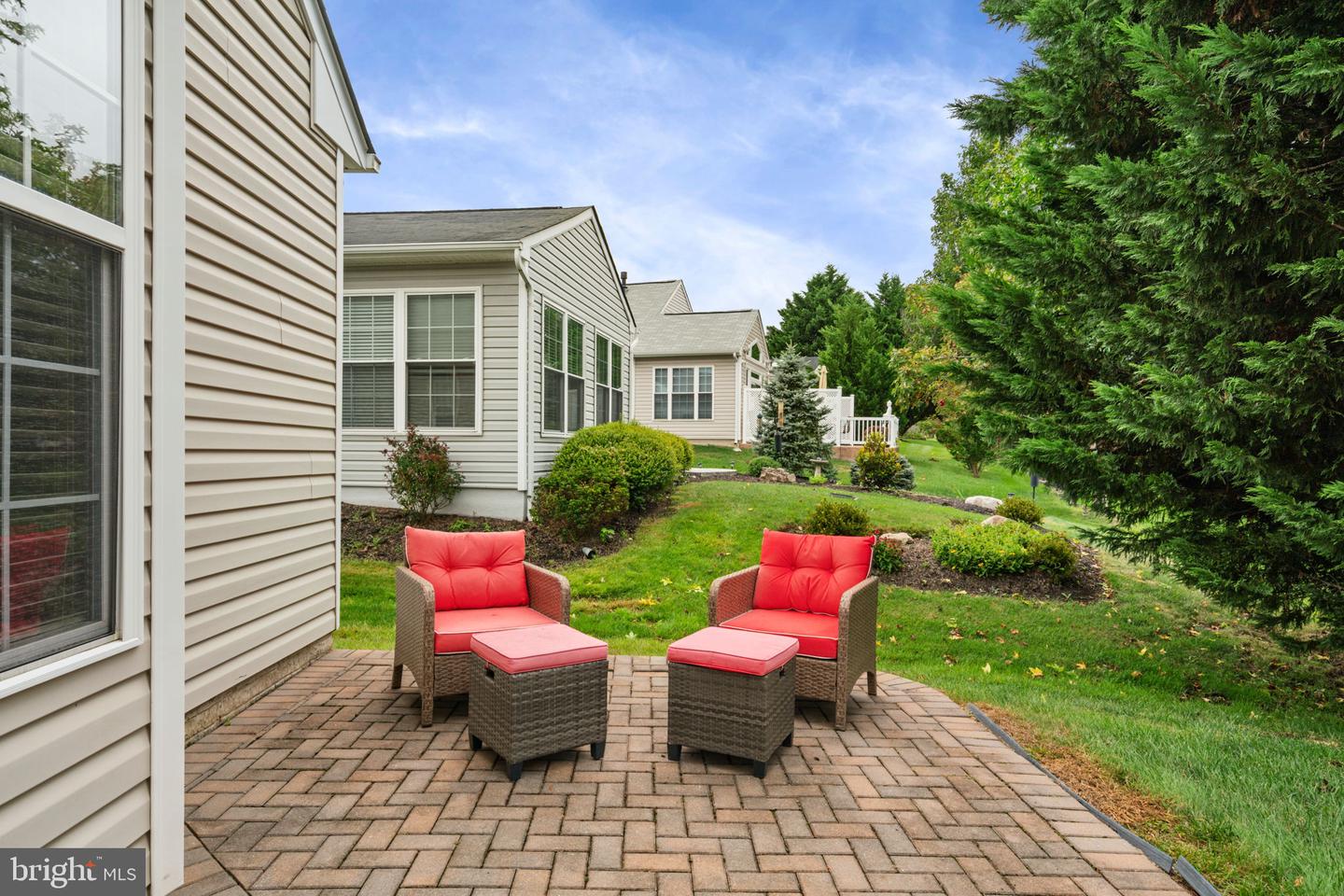 3776 BLOWING LEAF PL, DUMFRIES, Virginia 22025, 3 Bedrooms Bedrooms, 7 Rooms Rooms,2 BathroomsBathrooms,Residential,For sale,3776 BLOWING LEAF PL,VAPW2101092 MLS # VAPW2101092