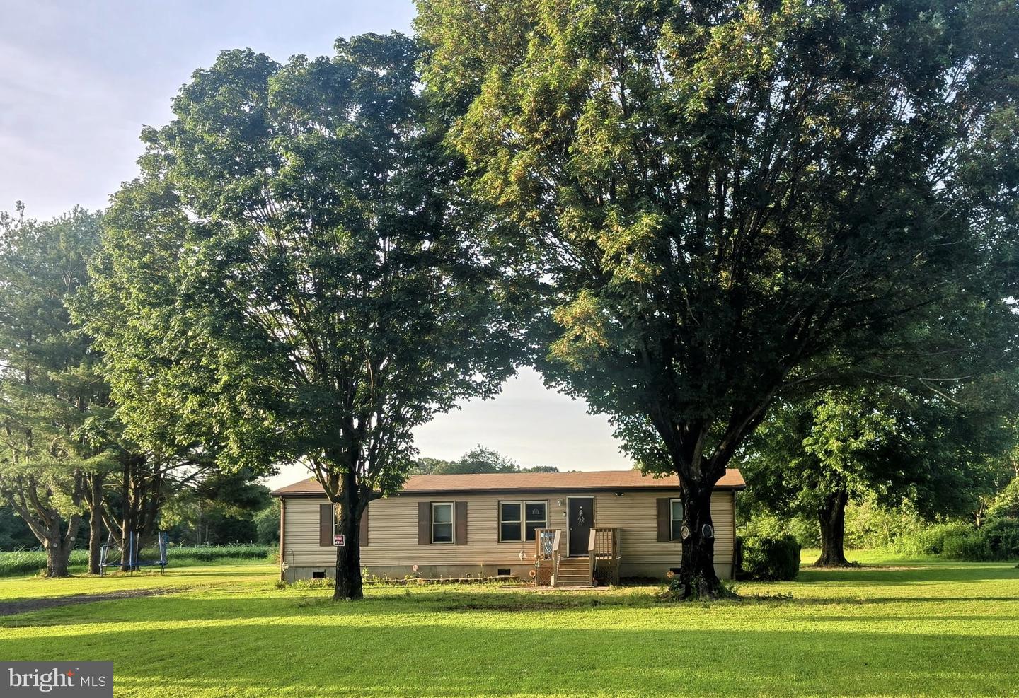 9331 WINDSOR DR, KING GEORGE, Virginia 22485, 3 Bedrooms Bedrooms, ,2 BathroomsBathrooms,Residential,For sale,9331 WINDSOR DR,VAKG2006862 MLS # VAKG2006862