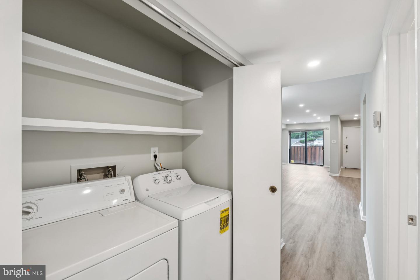 3437 SUMMIT CT NE #3437, WASHINGTON, District Of Columbia 20018, 3 Bedrooms Bedrooms, ,2 BathroomsBathrooms,Residential,For sale,3437 SUMMIT CT NE #3437,DCDC2214740 MLS # DCDC2214740