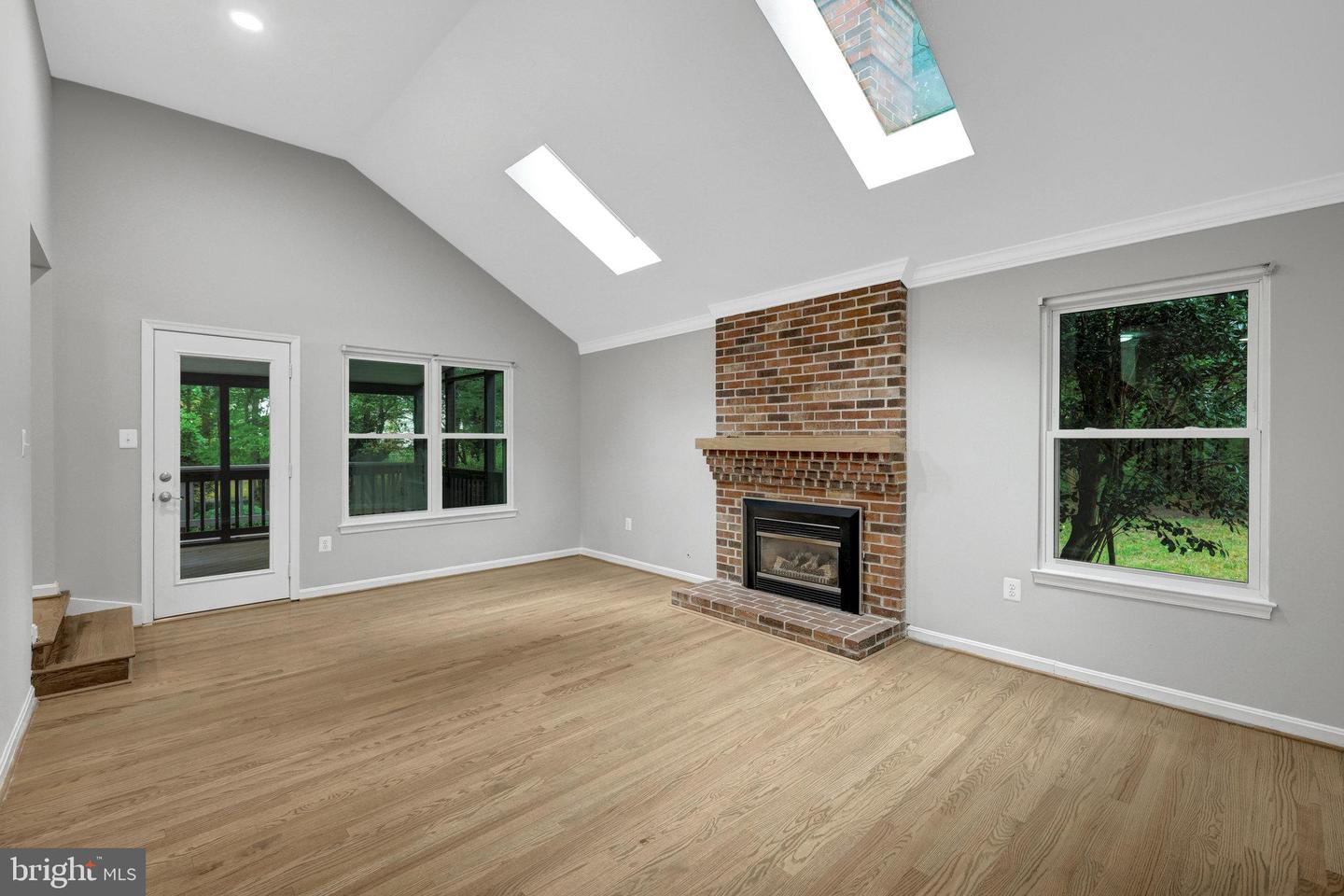 12401 ALEXANDER CORNELL DR, FAIRFAX, Virginia 22033, 3 Bedrooms Bedrooms, ,3 BathroomsBathrooms,Residential,For sale,12401 ALEXANDER CORNELL DR,VAFX2260808 MLS # VAFX2260808