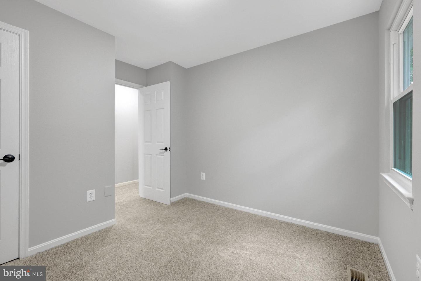 12401 ALEXANDER CORNELL DR, FAIRFAX, Virginia 22033, 3 Bedrooms Bedrooms, ,3 BathroomsBathrooms,Residential,For sale,12401 ALEXANDER CORNELL DR,VAFX2260808 MLS # VAFX2260808