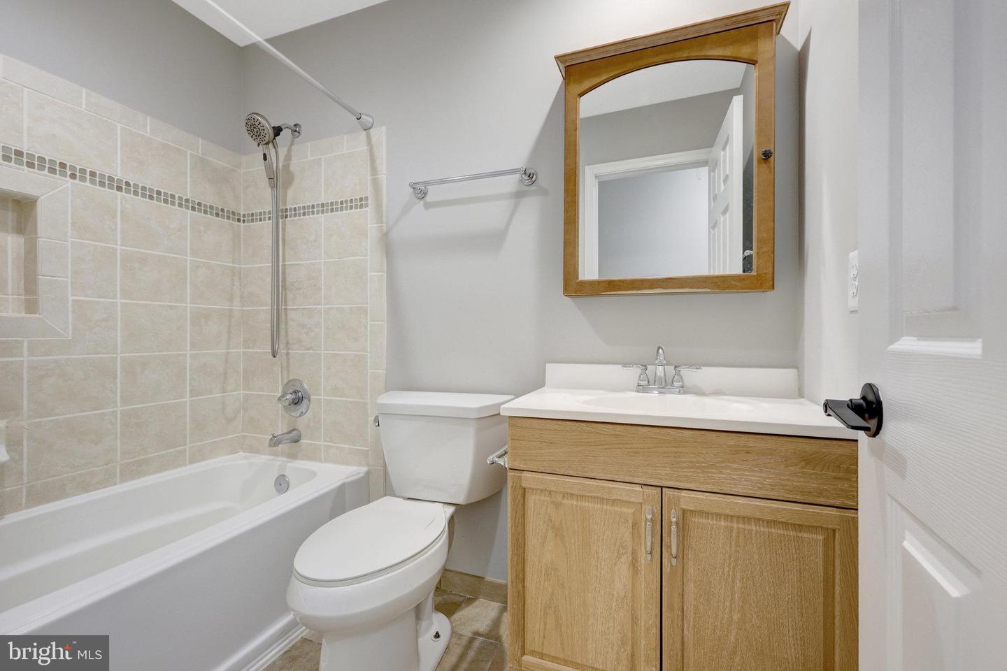 12401 ALEXANDER CORNELL DR, FAIRFAX, Virginia 22033, 3 Bedrooms Bedrooms, ,3 BathroomsBathrooms,Residential,For sale,12401 ALEXANDER CORNELL DR,VAFX2260808 MLS # VAFX2260808