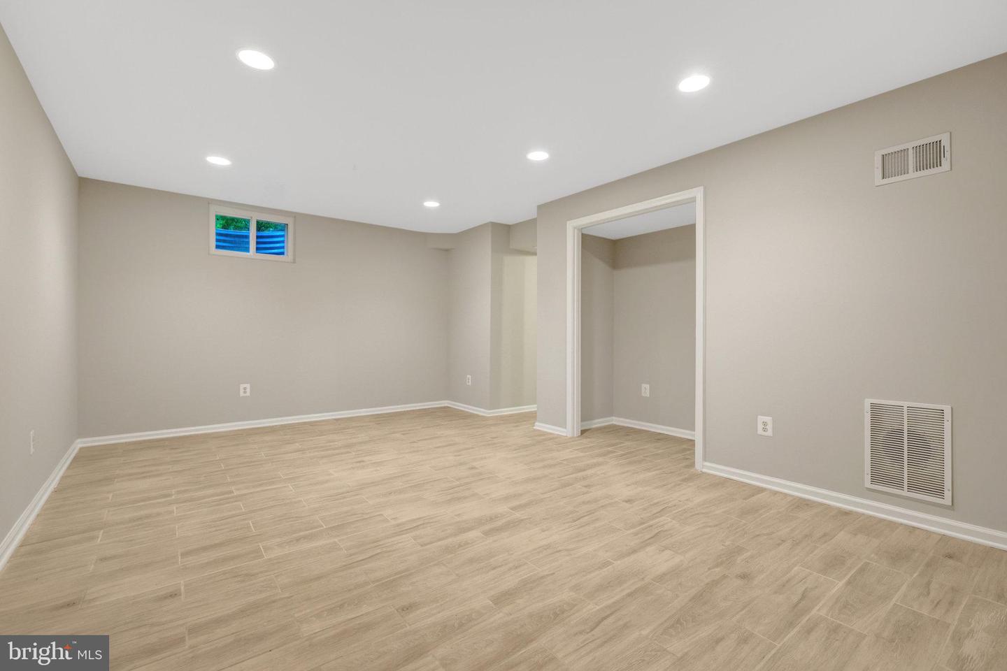 12401 ALEXANDER CORNELL DR, FAIRFAX, Virginia 22033, 3 Bedrooms Bedrooms, ,3 BathroomsBathrooms,Residential,For sale,12401 ALEXANDER CORNELL DR,VAFX2260808 MLS # VAFX2260808