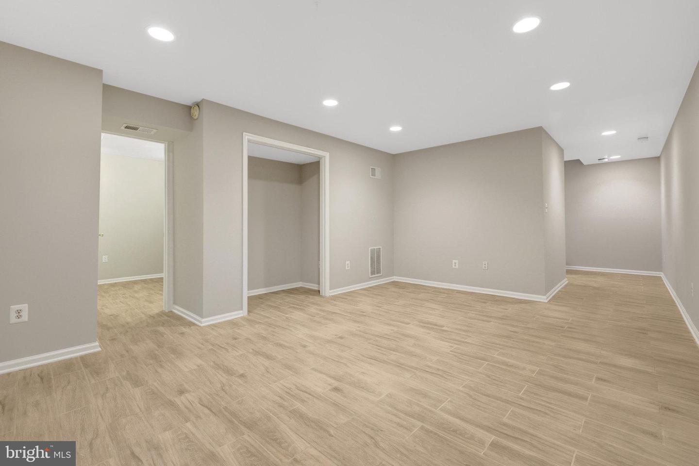 12401 ALEXANDER CORNELL DR, FAIRFAX, Virginia 22033, 3 Bedrooms Bedrooms, ,3 BathroomsBathrooms,Residential,For sale,12401 ALEXANDER CORNELL DR,VAFX2260808 MLS # VAFX2260808