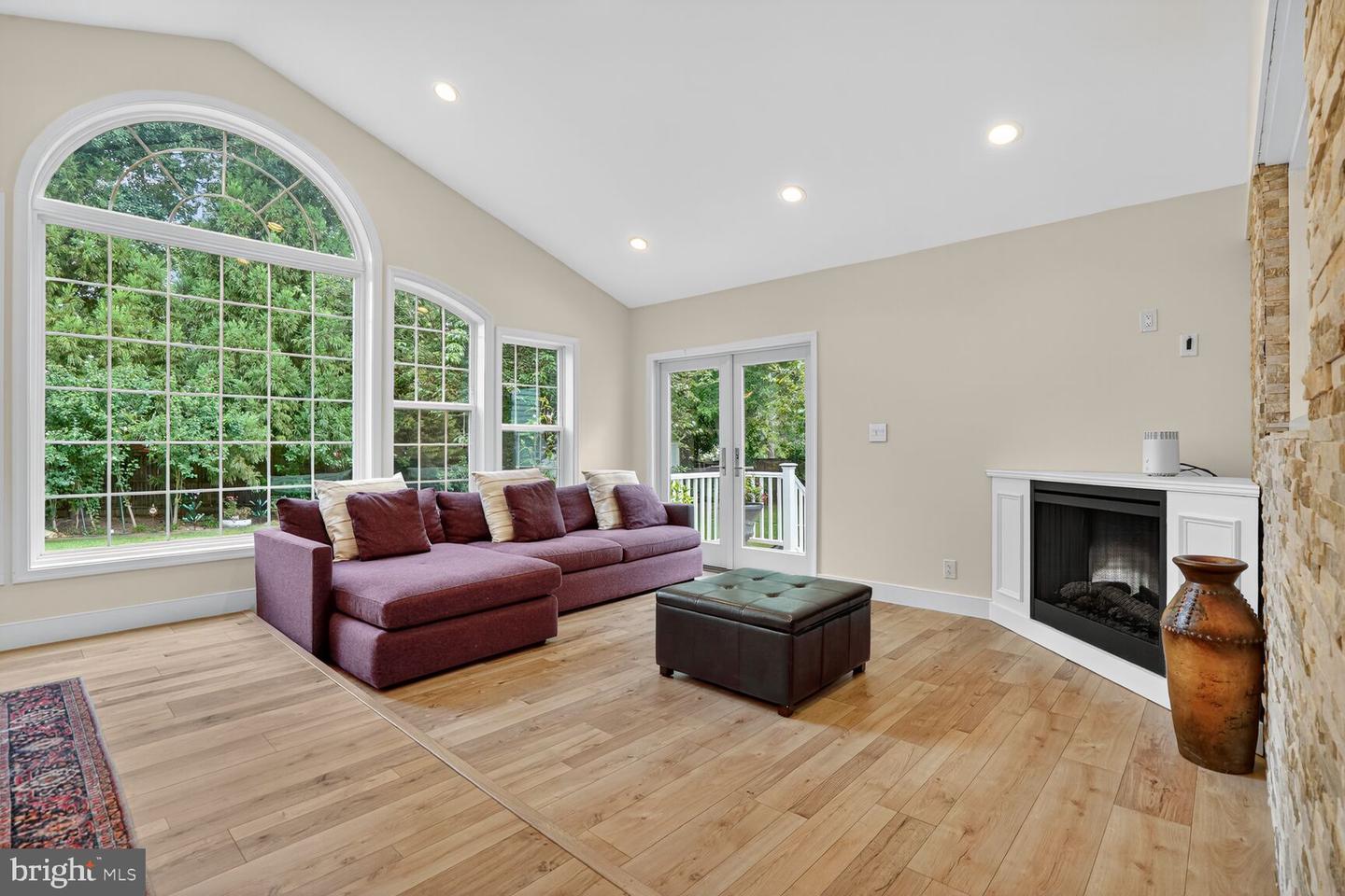 10704 AMES ST, FAIRFAX, Virginia 22032, 6 Bedrooms Bedrooms, ,4 BathroomsBathrooms,Residential,For sale,10704 AMES ST,VAFX2261044 MLS # VAFX2261044