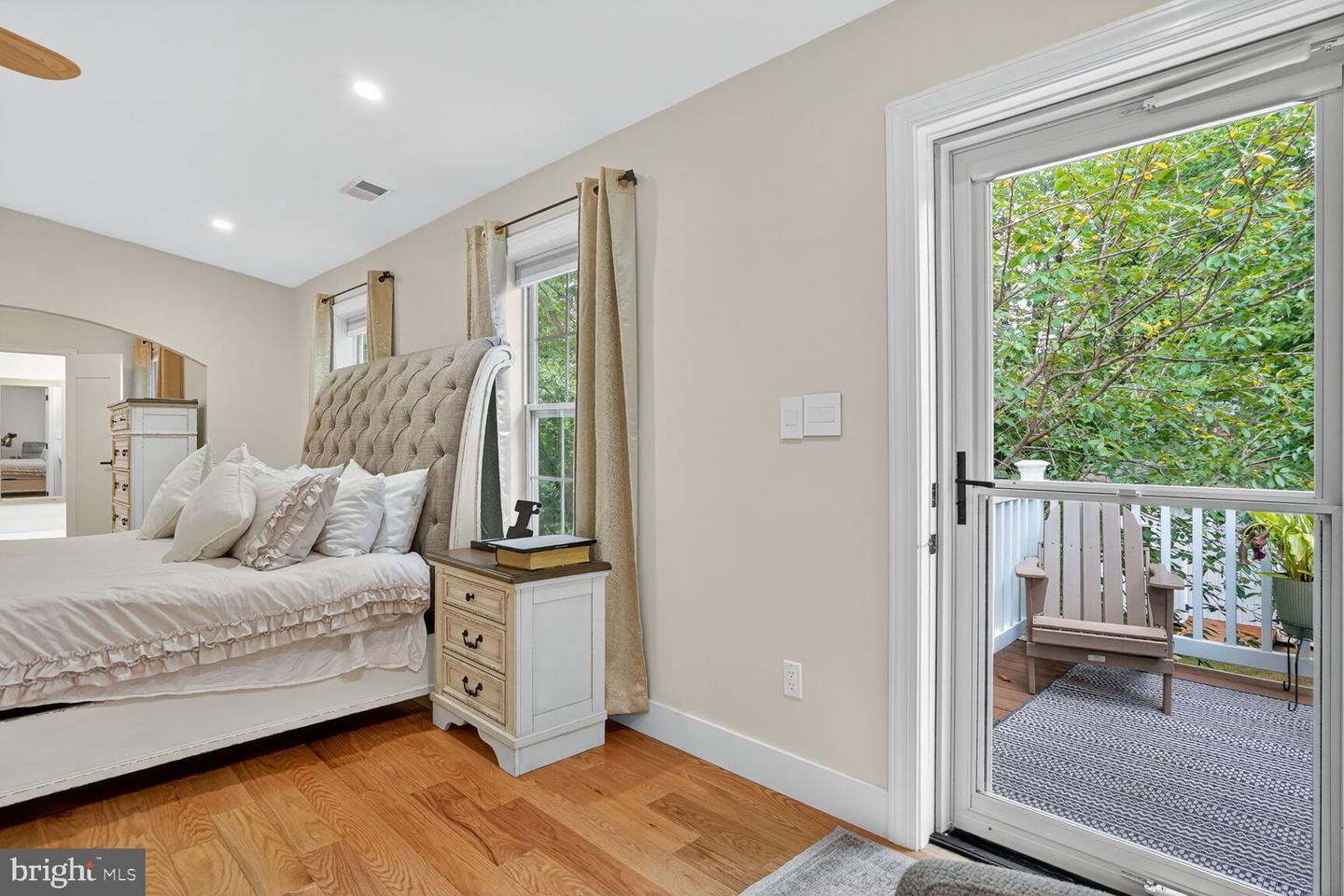 10704 AMES ST, FAIRFAX, Virginia 22032, 6 Bedrooms Bedrooms, ,4 BathroomsBathrooms,Residential,For sale,10704 AMES ST,VAFX2261044 MLS # VAFX2261044