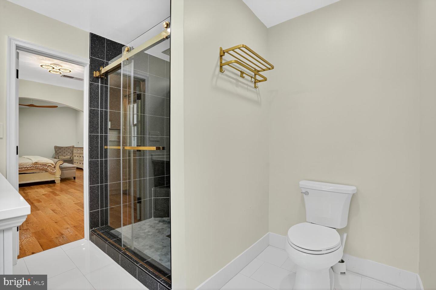 10704 AMES ST, FAIRFAX, Virginia 22032, 6 Bedrooms Bedrooms, ,4 BathroomsBathrooms,Residential,For sale,10704 AMES ST,VAFX2261044 MLS # VAFX2261044