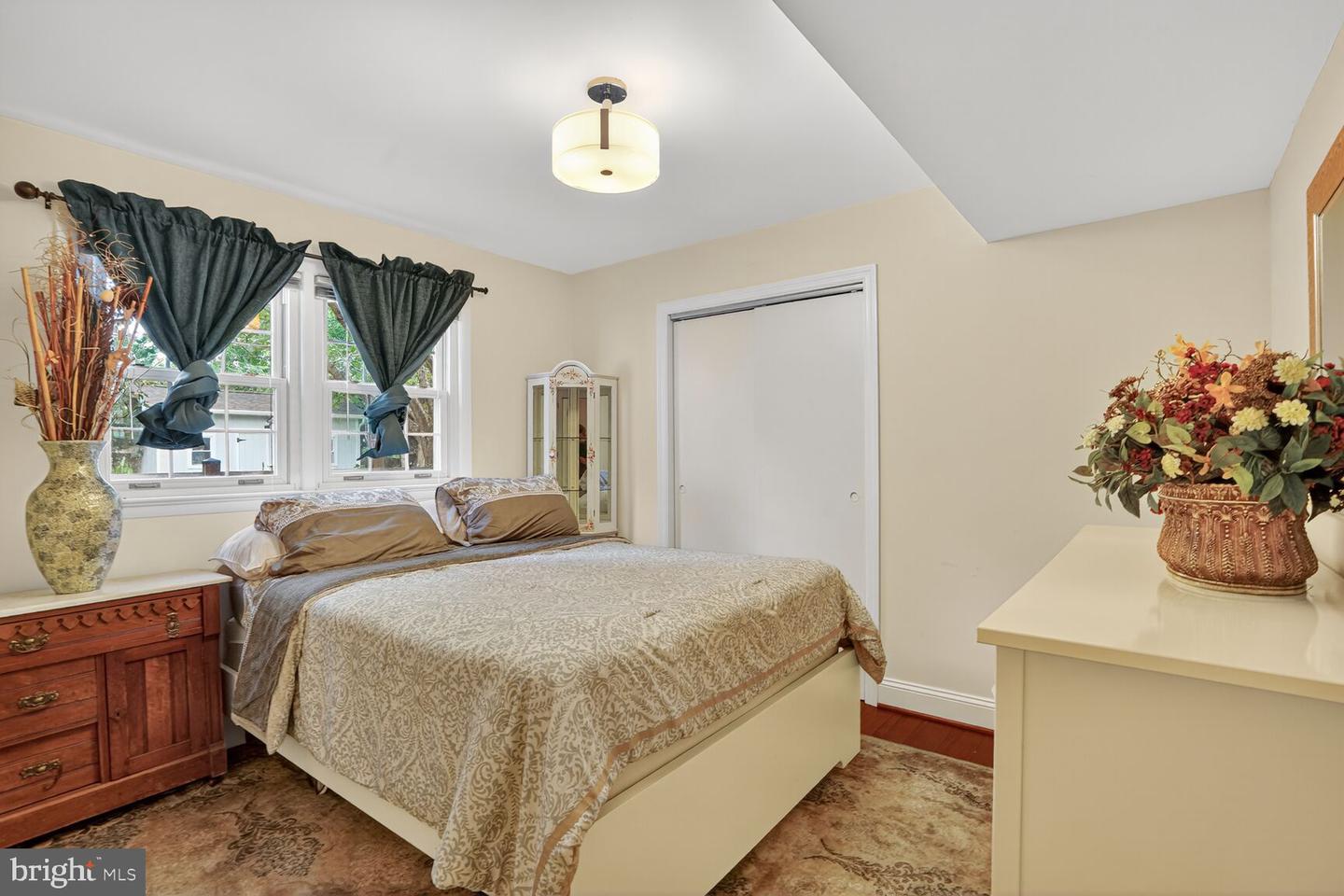 10704 AMES ST, FAIRFAX, Virginia 22032, 6 Bedrooms Bedrooms, ,4 BathroomsBathrooms,Residential,For sale,10704 AMES ST,VAFX2261044 MLS # VAFX2261044