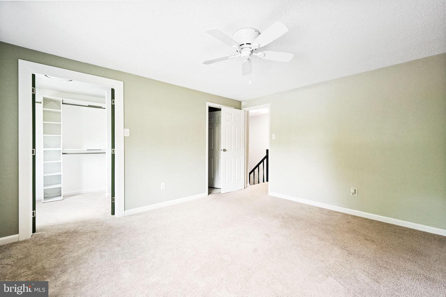 5884 JACKSONS OAK CT, BURKE, Virginia 22015, 3 Bedrooms Bedrooms, 12 Rooms Rooms,2 BathroomsBathrooms,Residential,For sale,5884 JACKSONS OAK CT,VAFX2261220 MLS # VAFX2261220