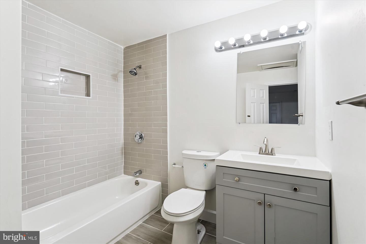 4730 19TH ST N, ARLINGTON, Virginia 22207, 5 Bedrooms Bedrooms, ,3 BathroomsBathrooms,Residential,For sale,4730 19TH ST N,VAAR2062292 MLS # VAAR2062292