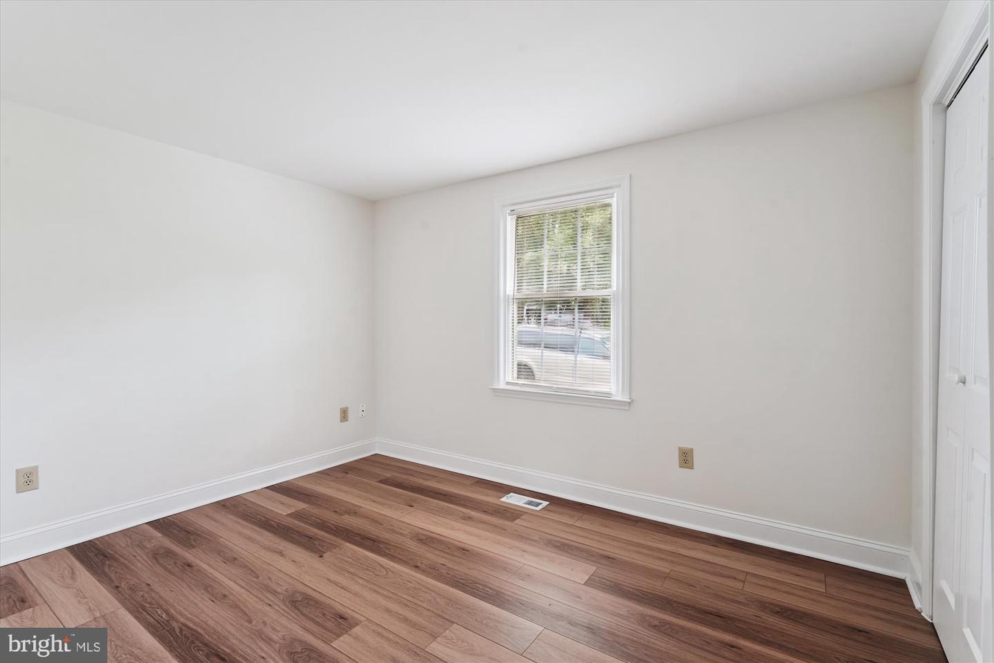 4730 19TH ST N, ARLINGTON, Virginia 22207, 5 Bedrooms Bedrooms, ,3 BathroomsBathrooms,Residential,For sale,4730 19TH ST N,VAAR2062292 MLS # VAAR2062292