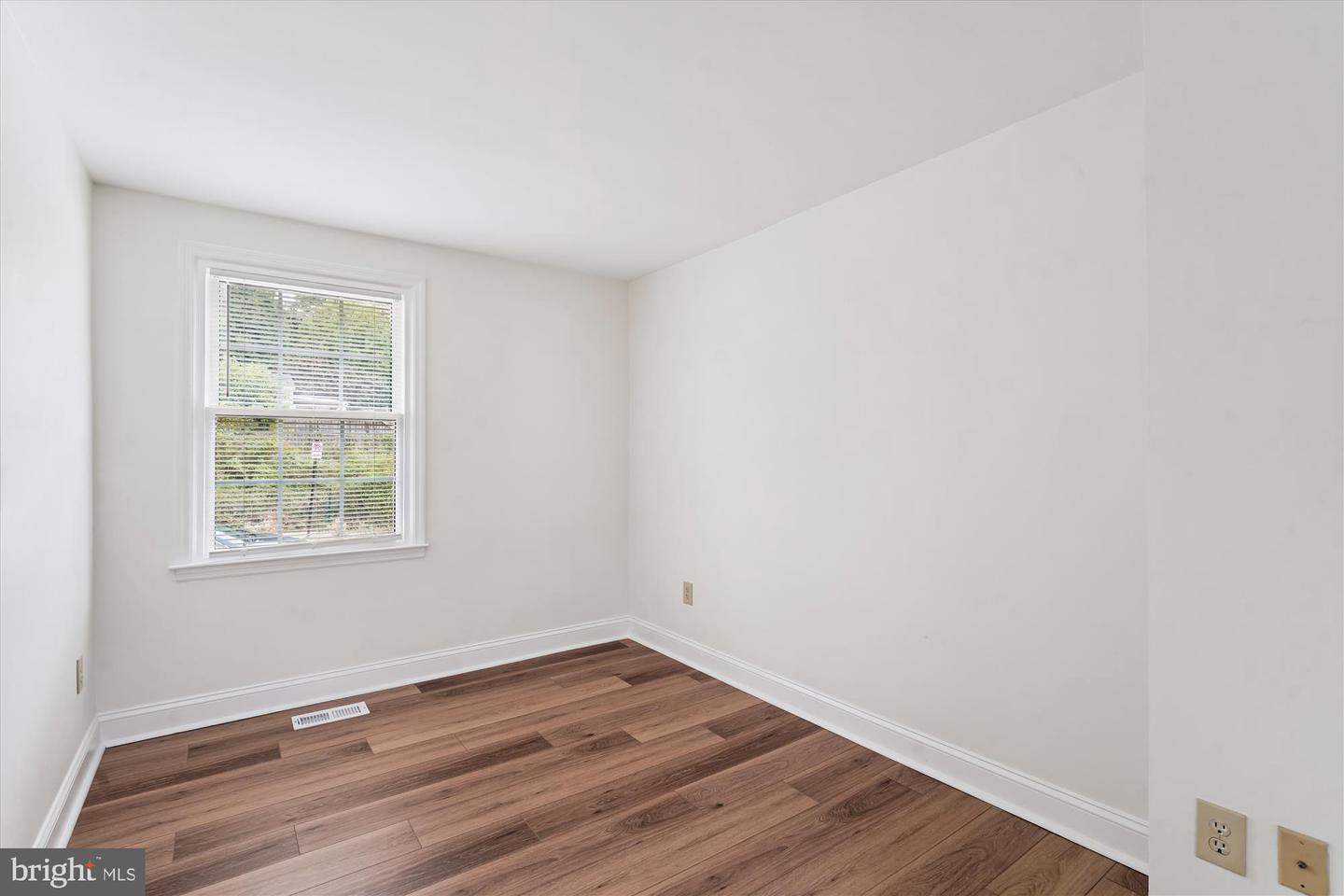 4730 19TH ST N, ARLINGTON, Virginia 22207, 5 Bedrooms Bedrooms, ,3 BathroomsBathrooms,Residential,For sale,4730 19TH ST N,VAAR2062292 MLS # VAAR2062292