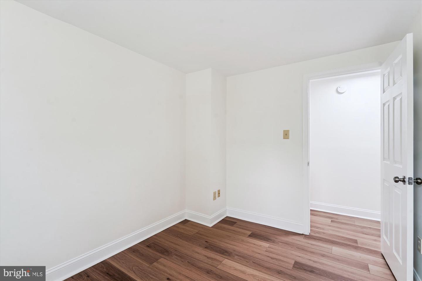 4730 19TH ST N, ARLINGTON, Virginia 22207, 5 Bedrooms Bedrooms, ,3 BathroomsBathrooms,Residential,For sale,4730 19TH ST N,VAAR2062292 MLS # VAAR2062292